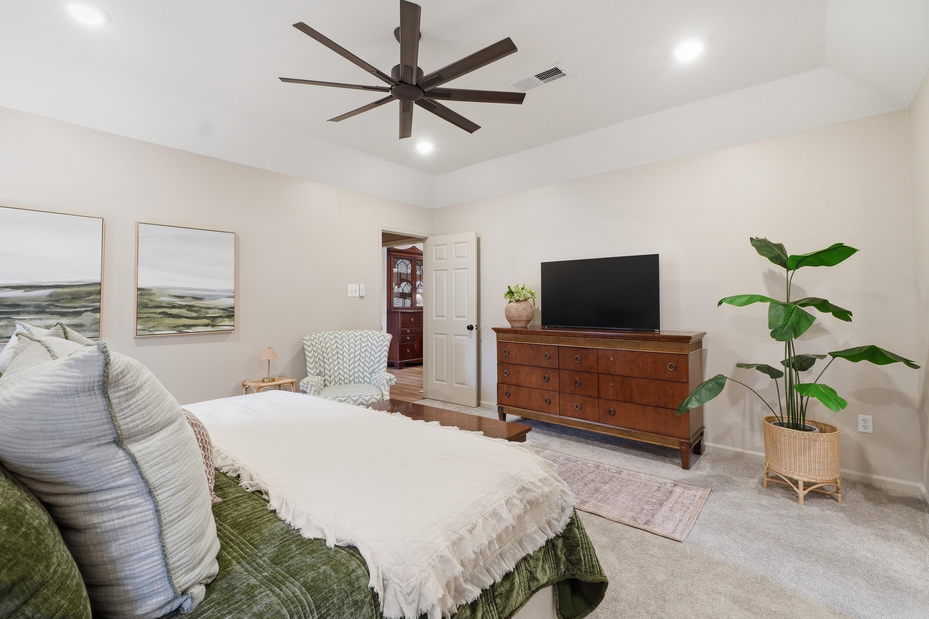 410 Whitney Woods