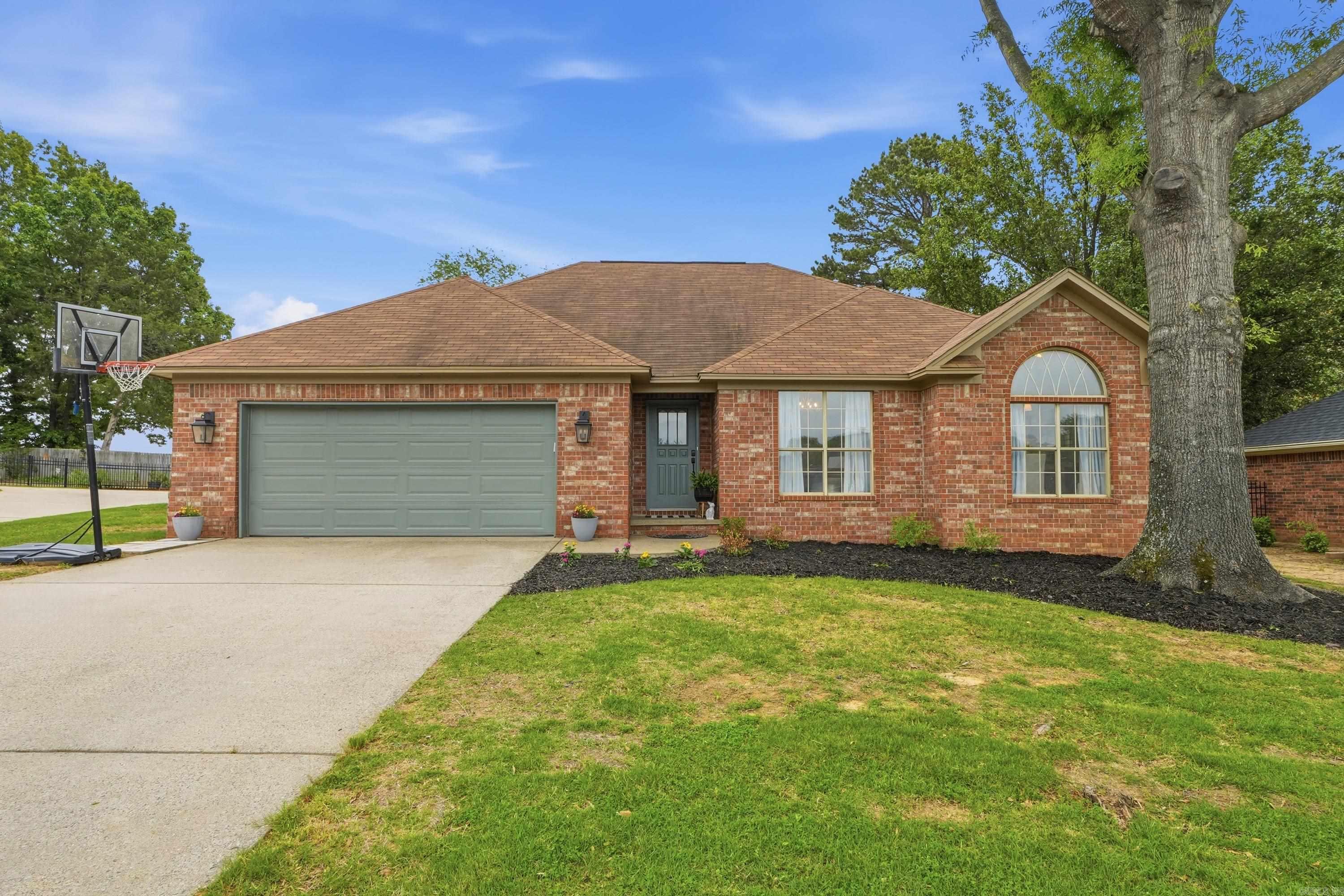 410 Whitney Woods