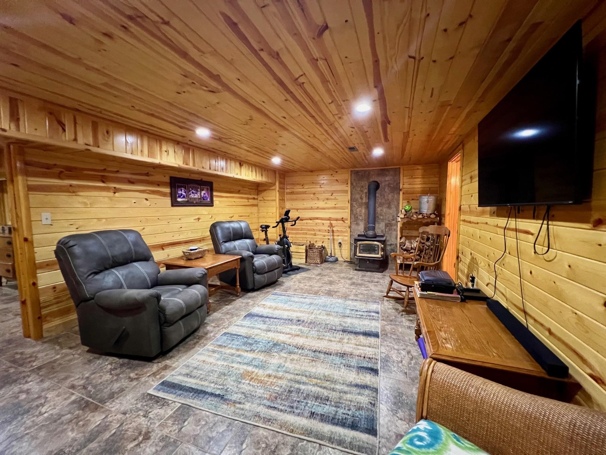 8601 Nine Mile Ridge Road