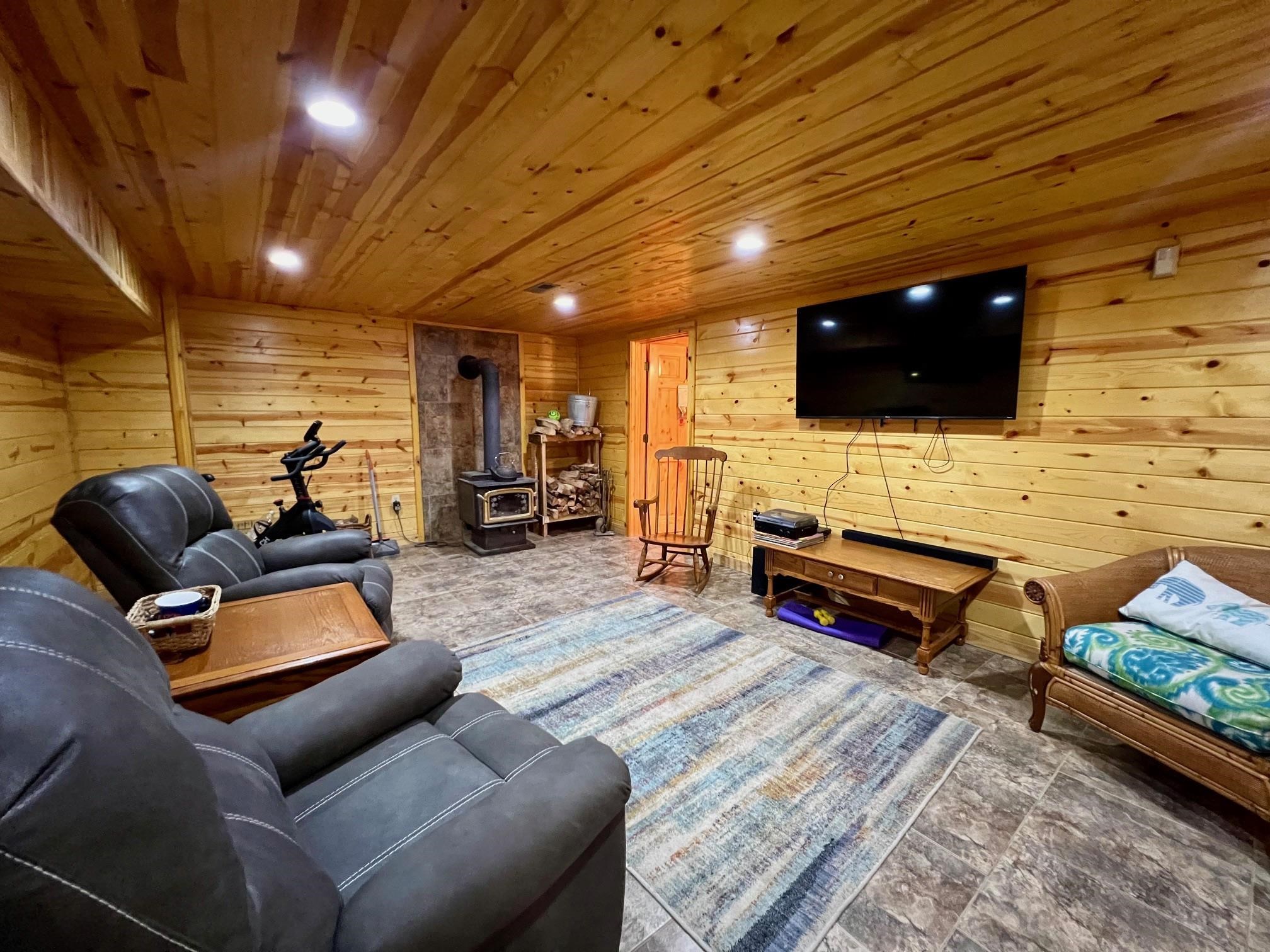 8601 Nine Mile Ridge Road