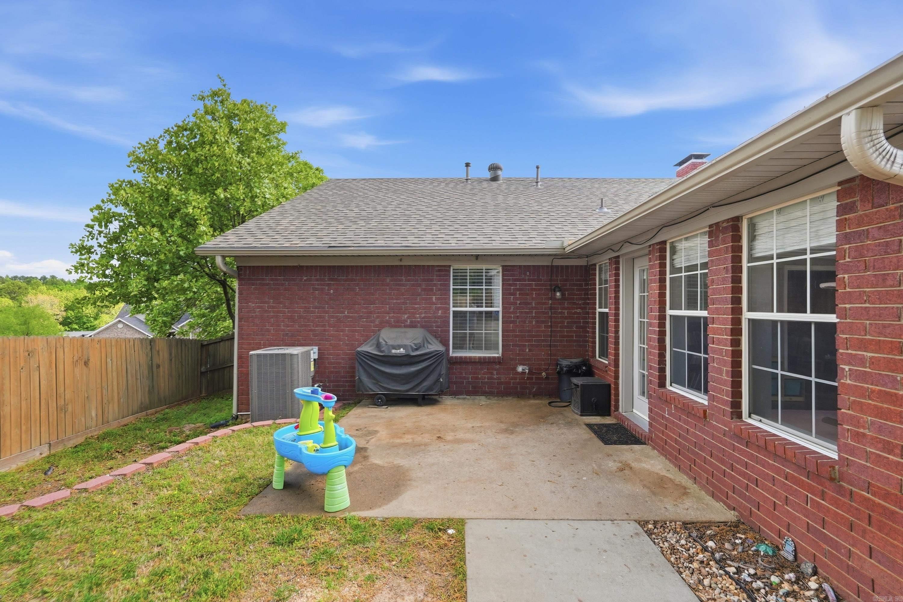 20 Emerald Drive