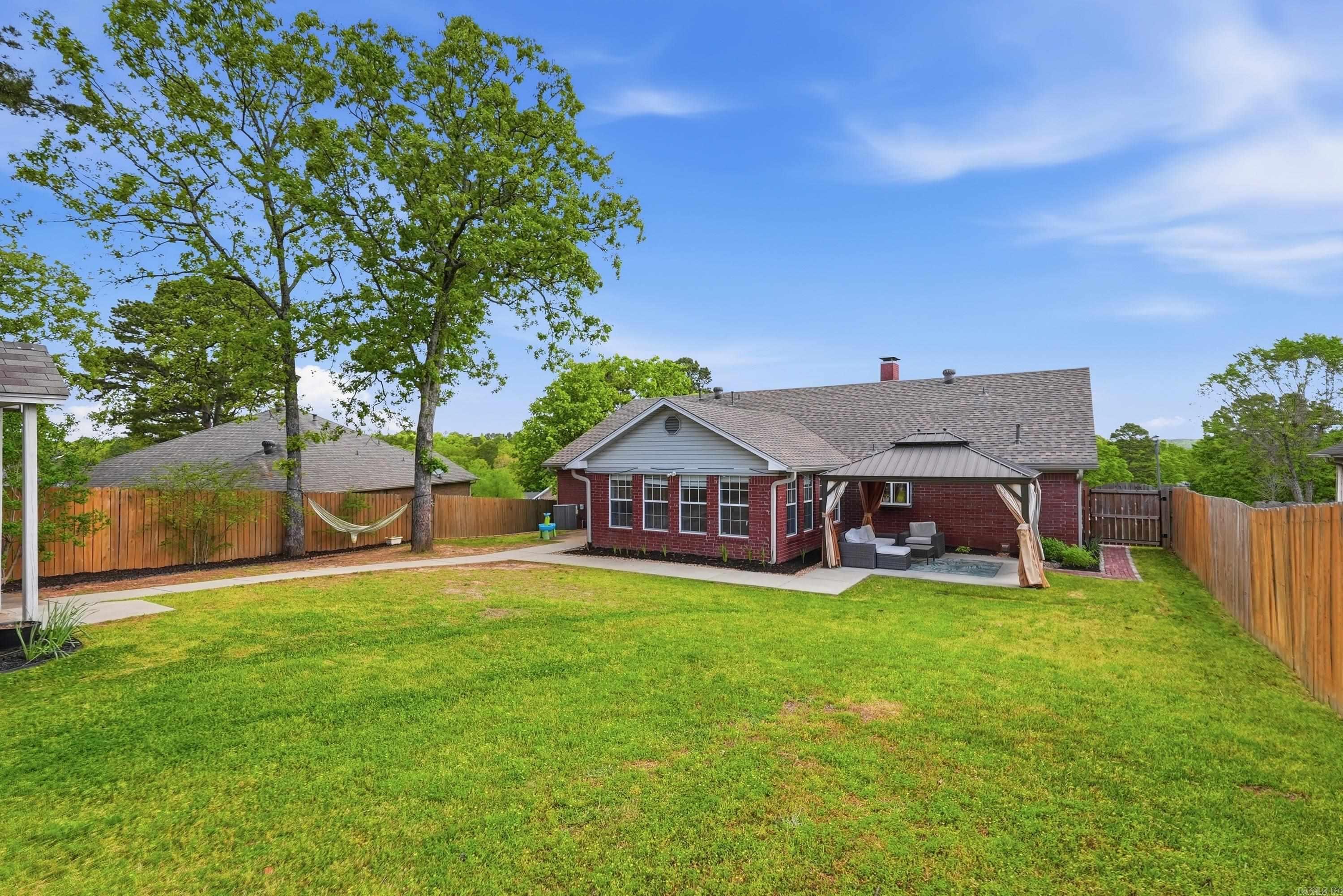 20 Emerald Drive