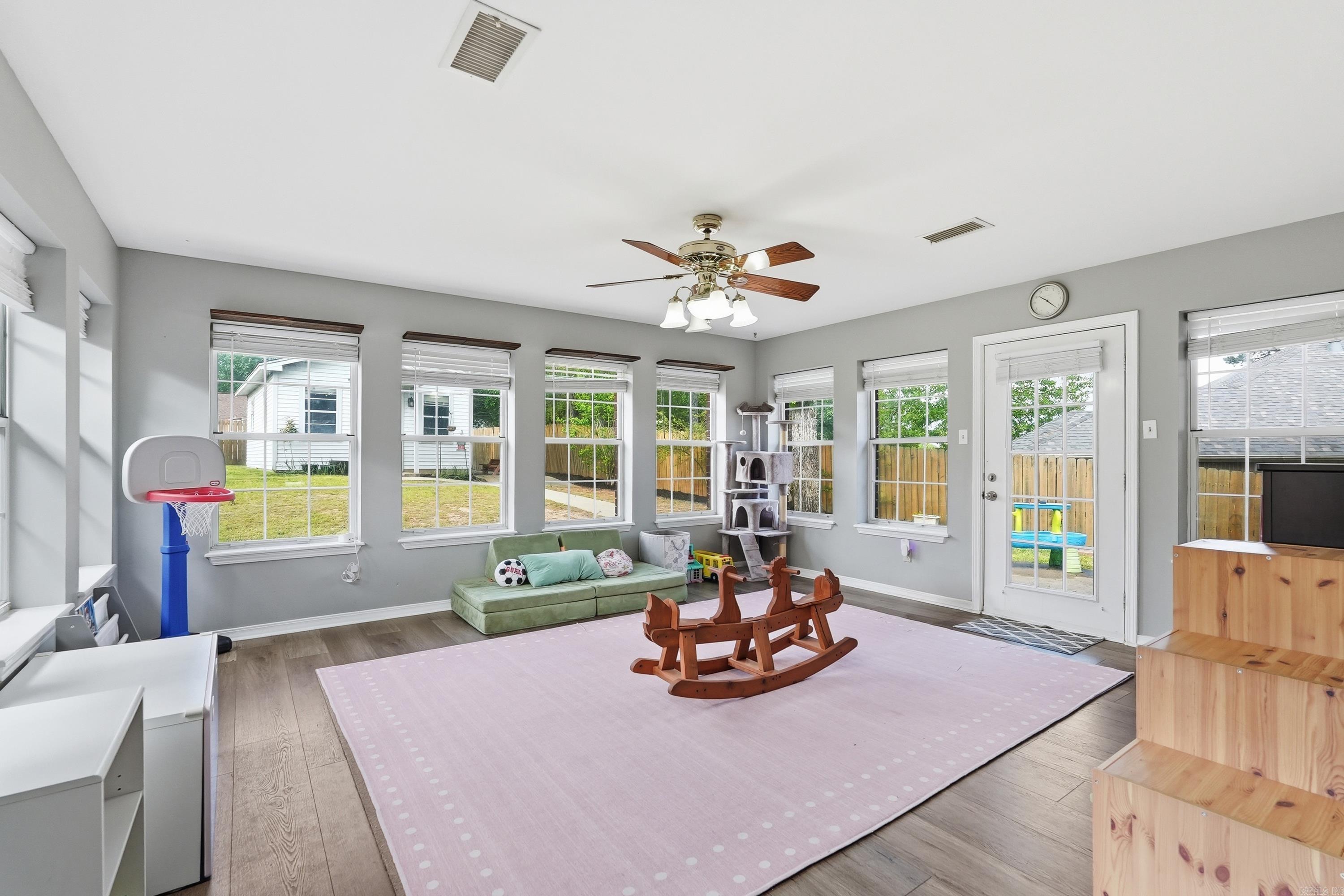 20 Emerald Drive