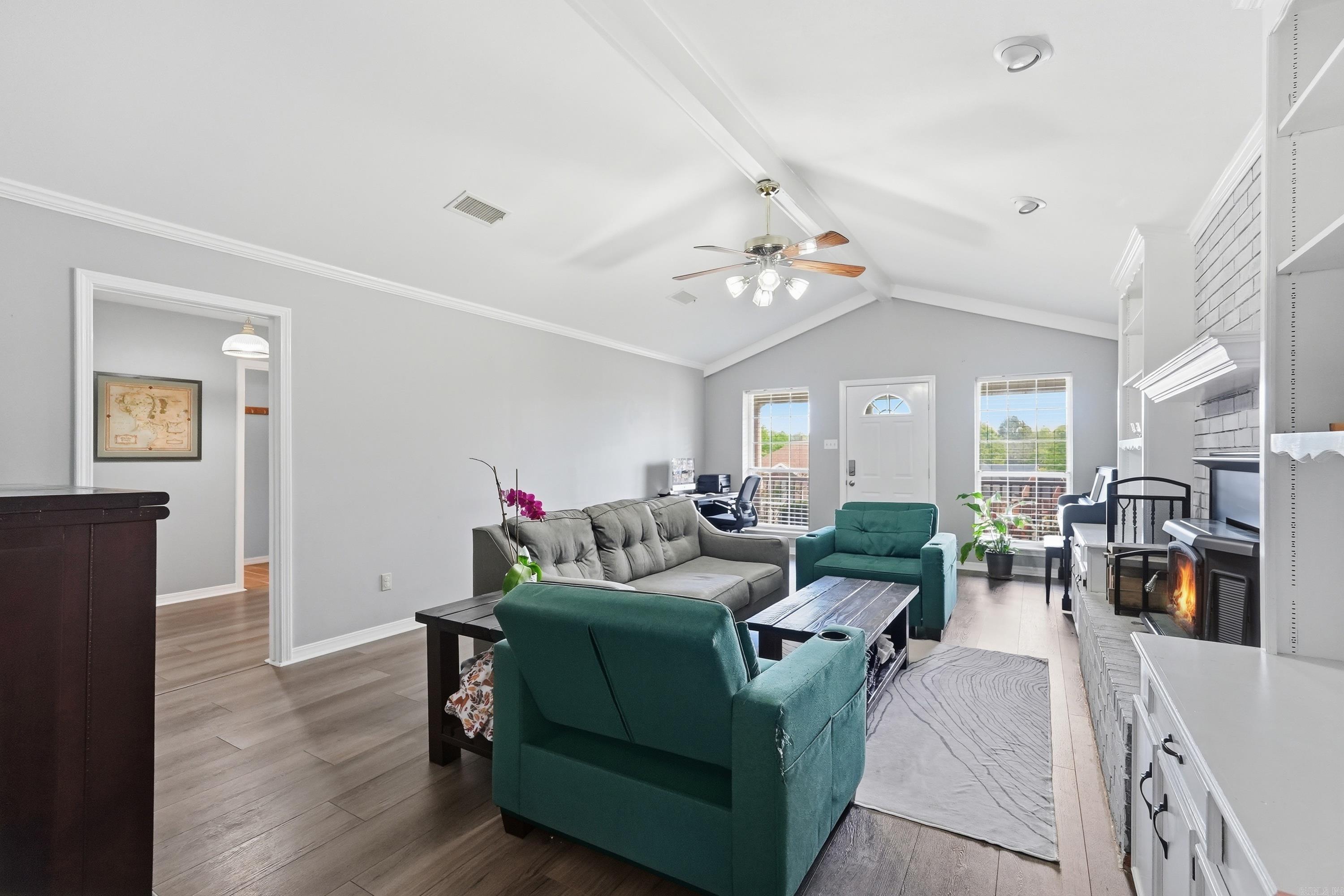 20 Emerald Drive