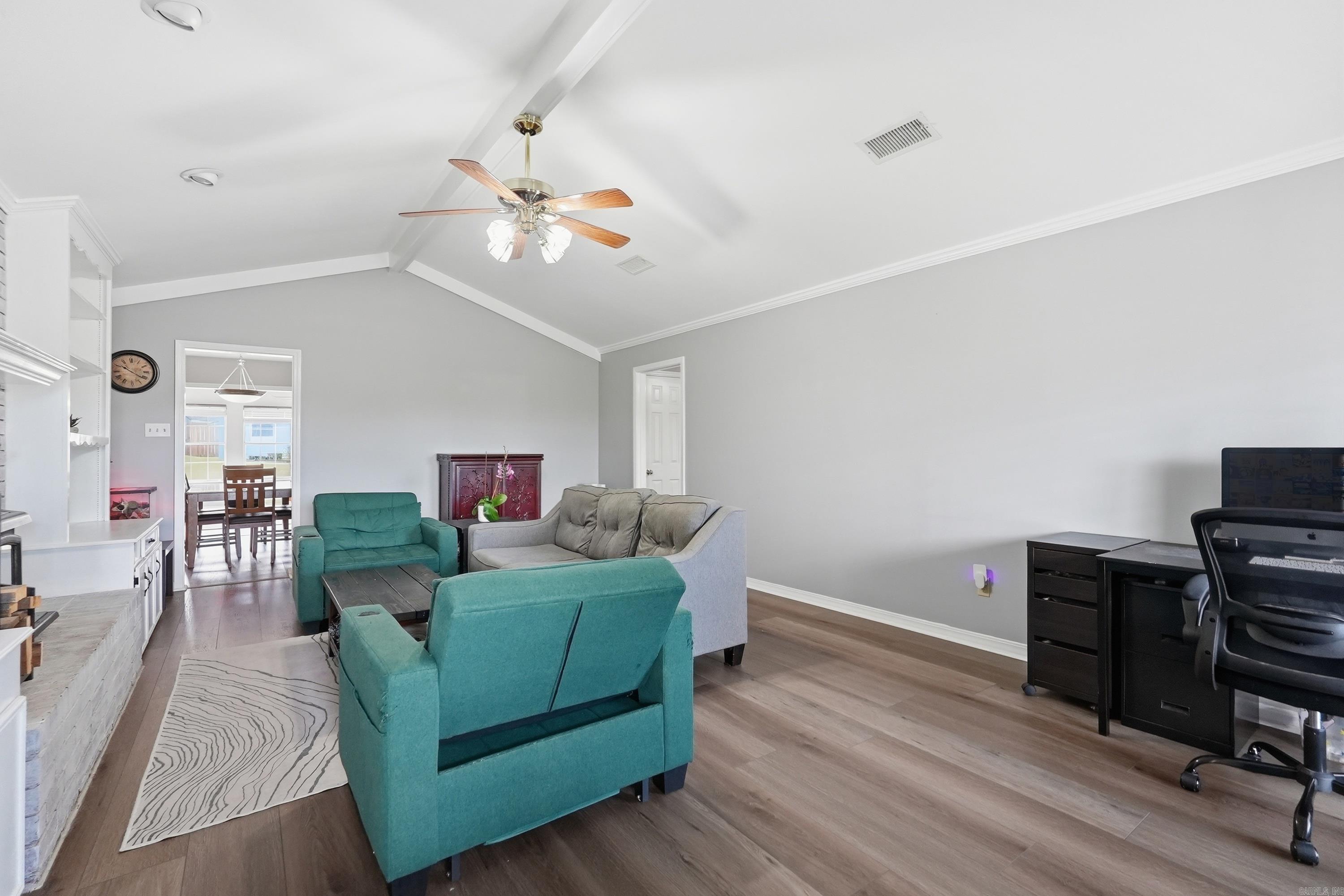 20 Emerald Drive