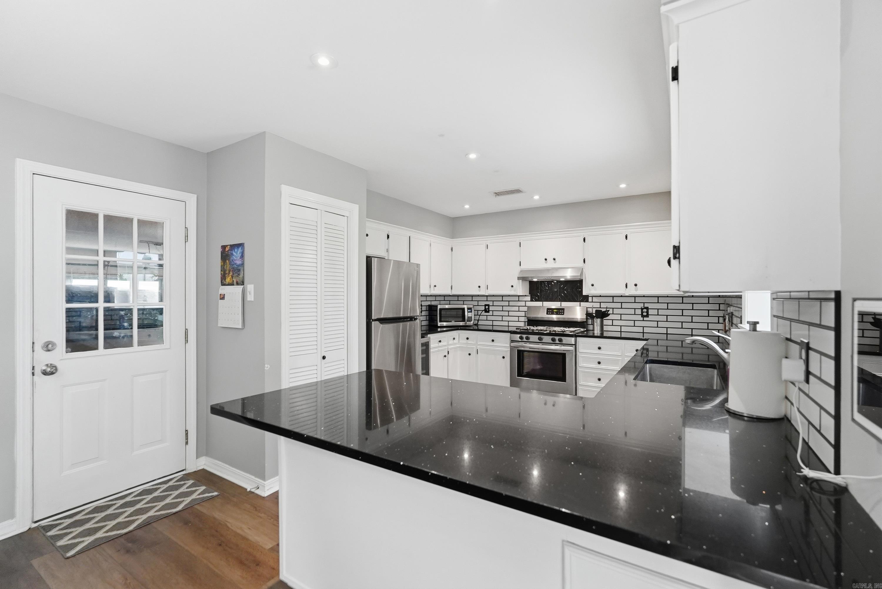 20 Emerald Drive