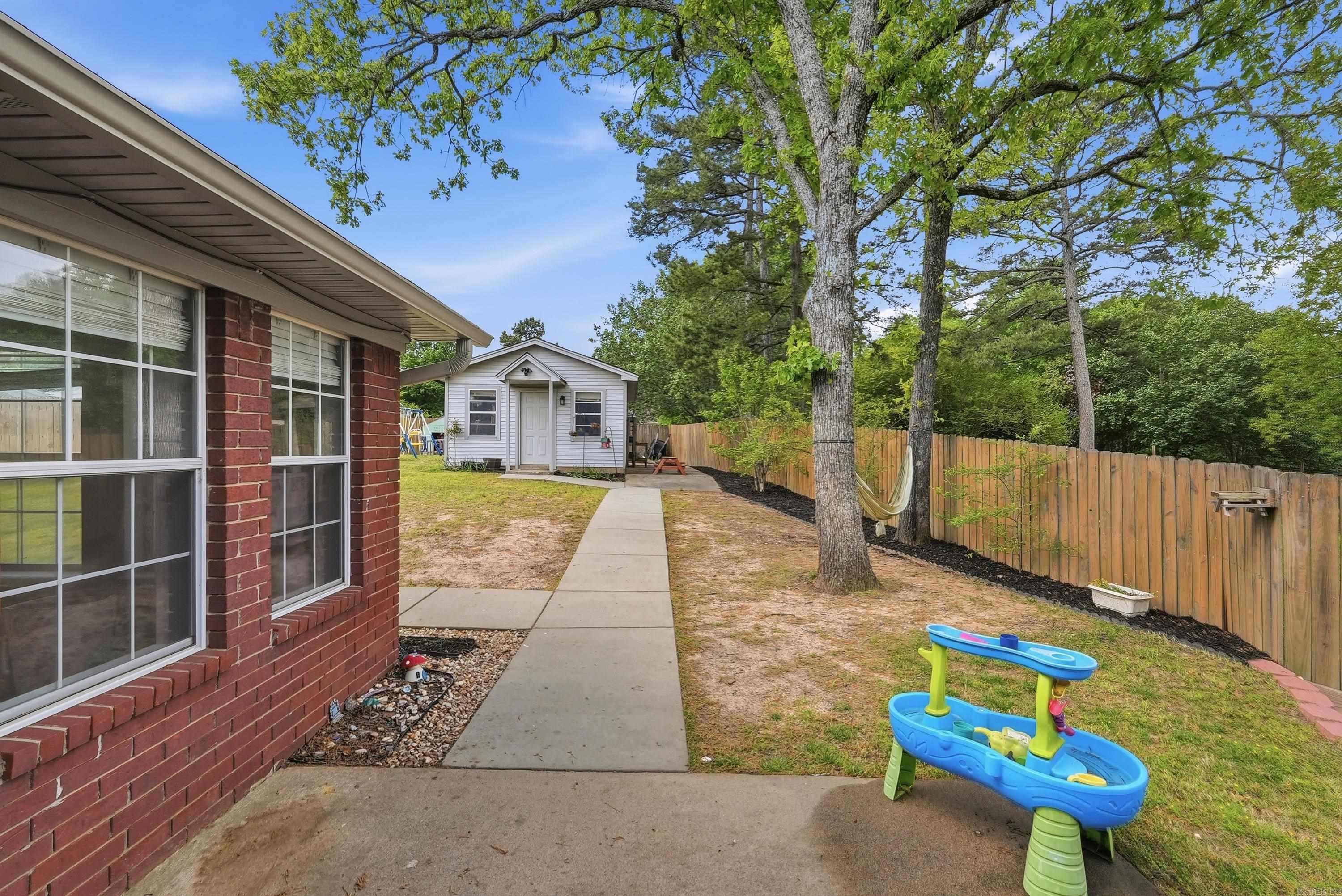 20 Emerald Drive
