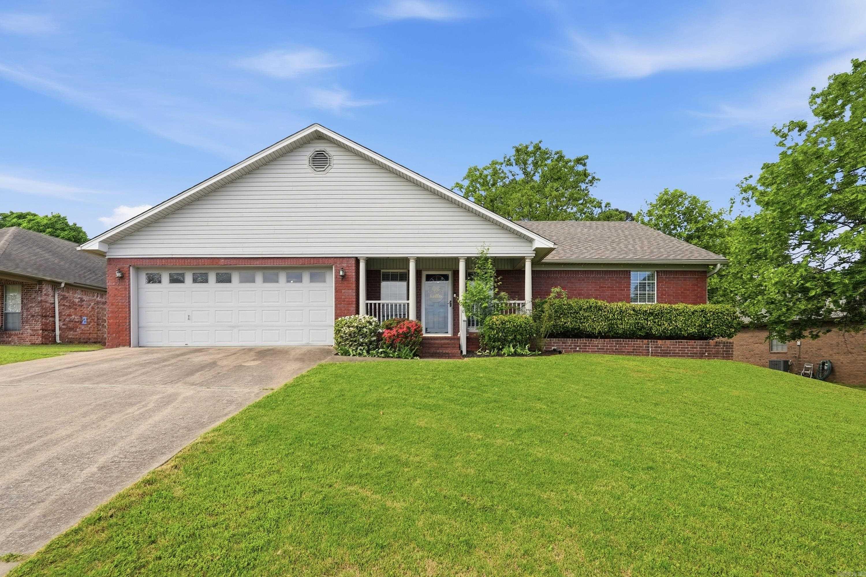 20 Emerald Drive