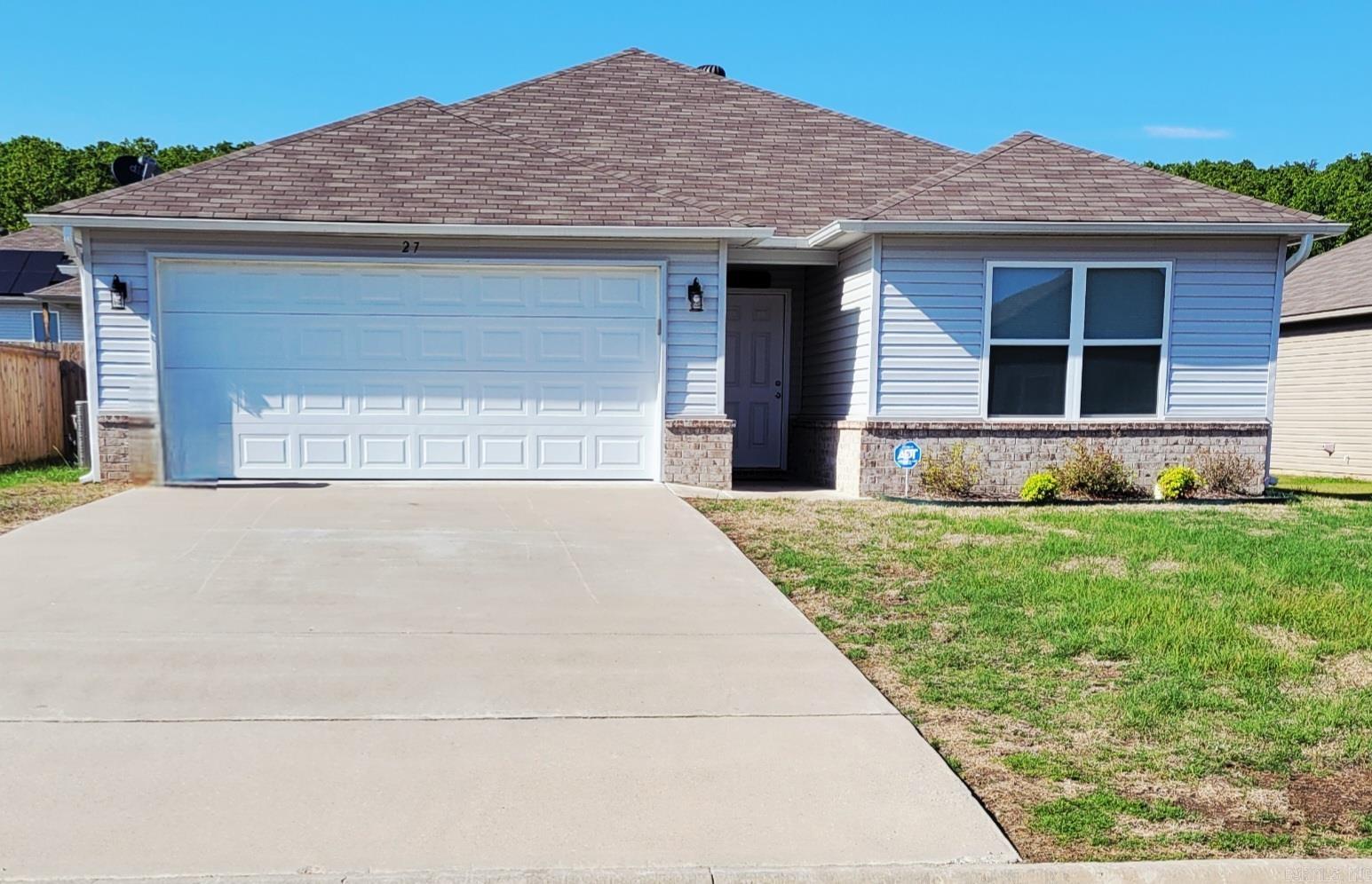 27 Curly Leaf Lane