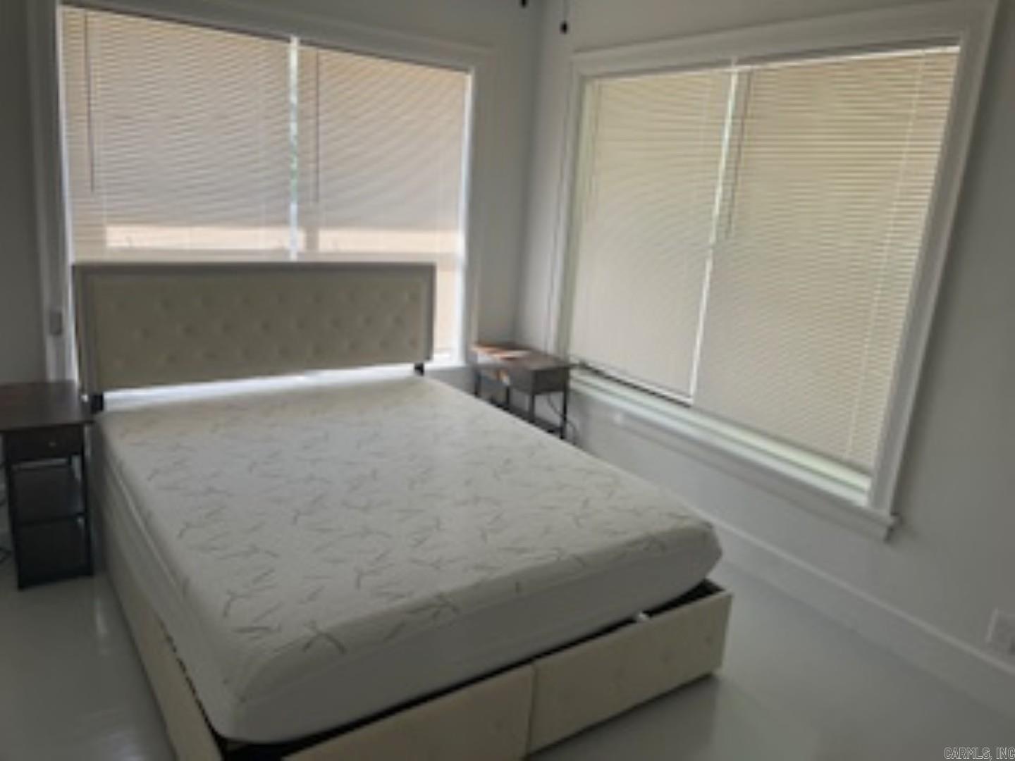 206 DALLAS AVE Dallas Unit: 4