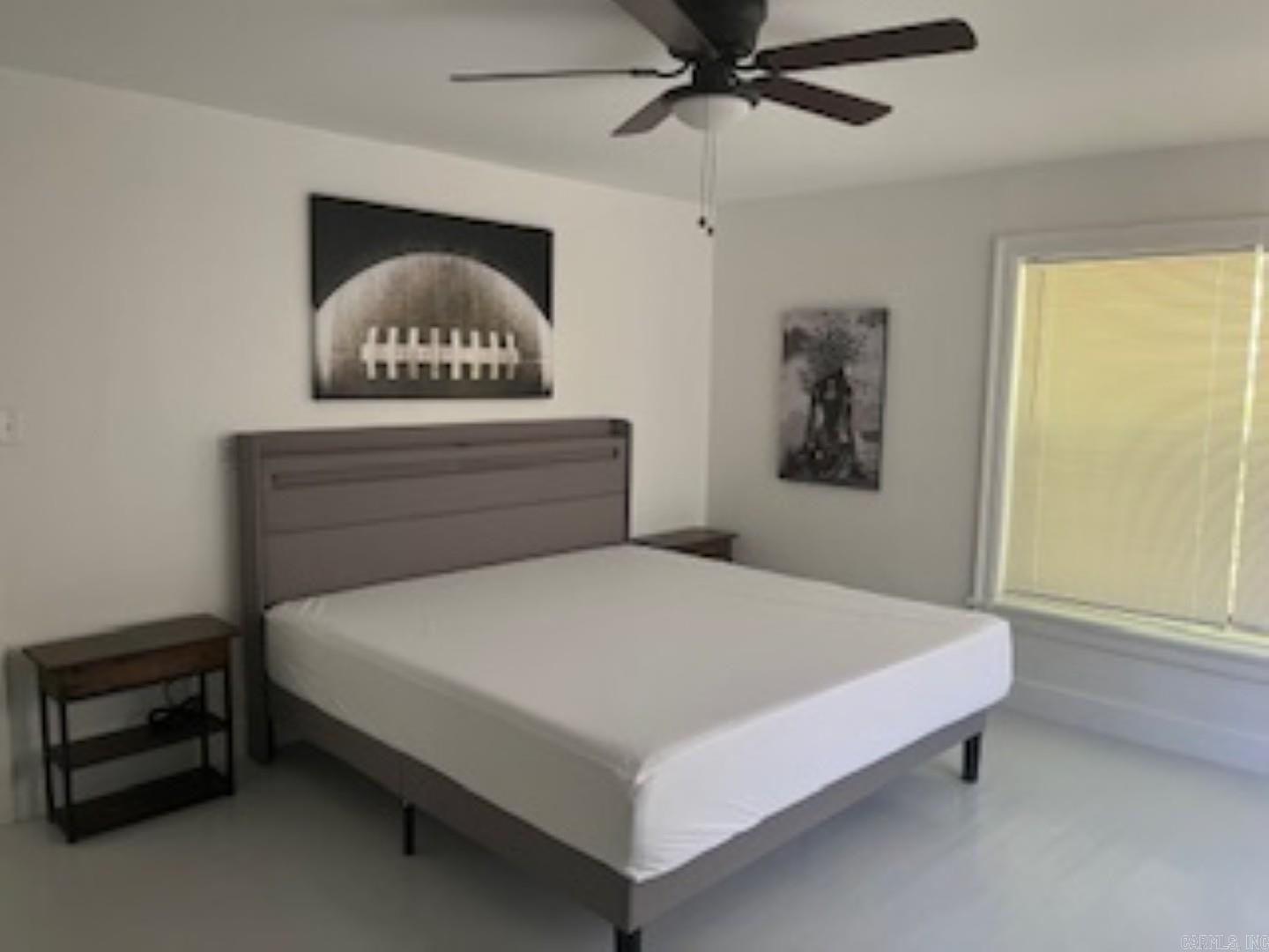 206 DALLAS AVE Dallas Unit: 4