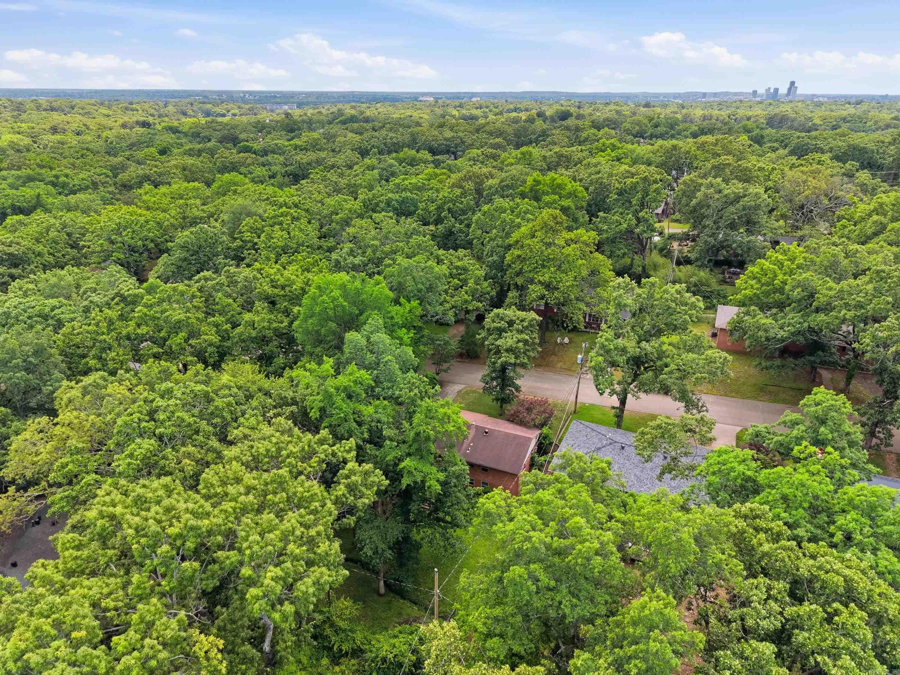 1611 Grove Hill Road