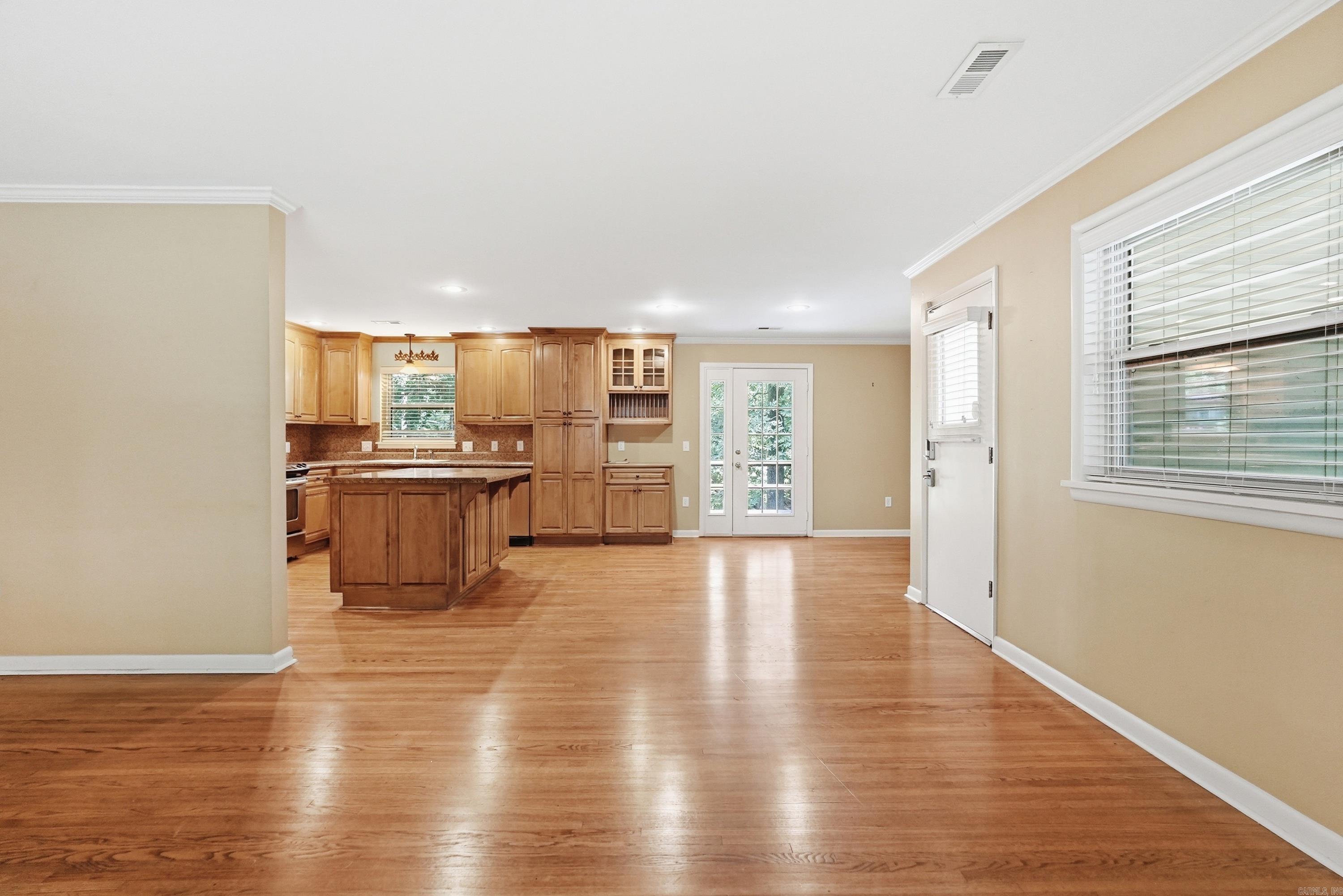 1611 Grove Hill Road