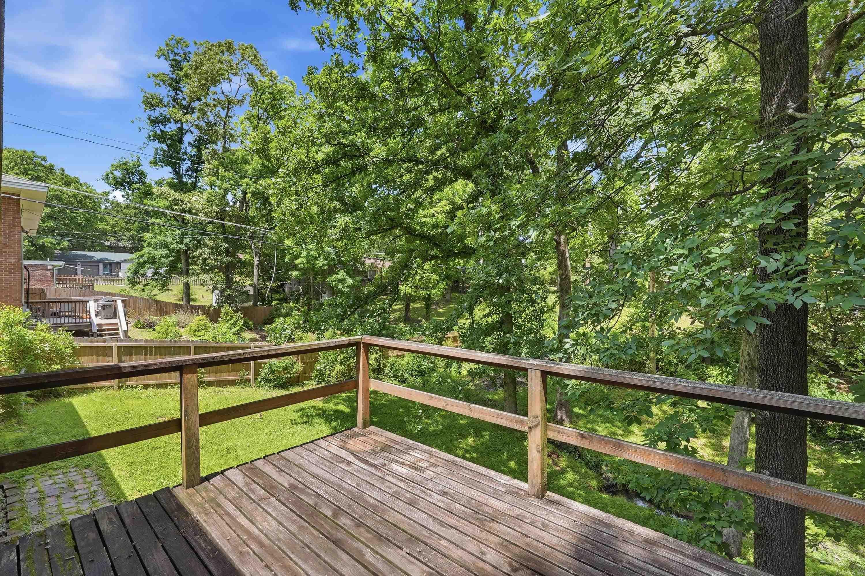1611 Grove Hill Road