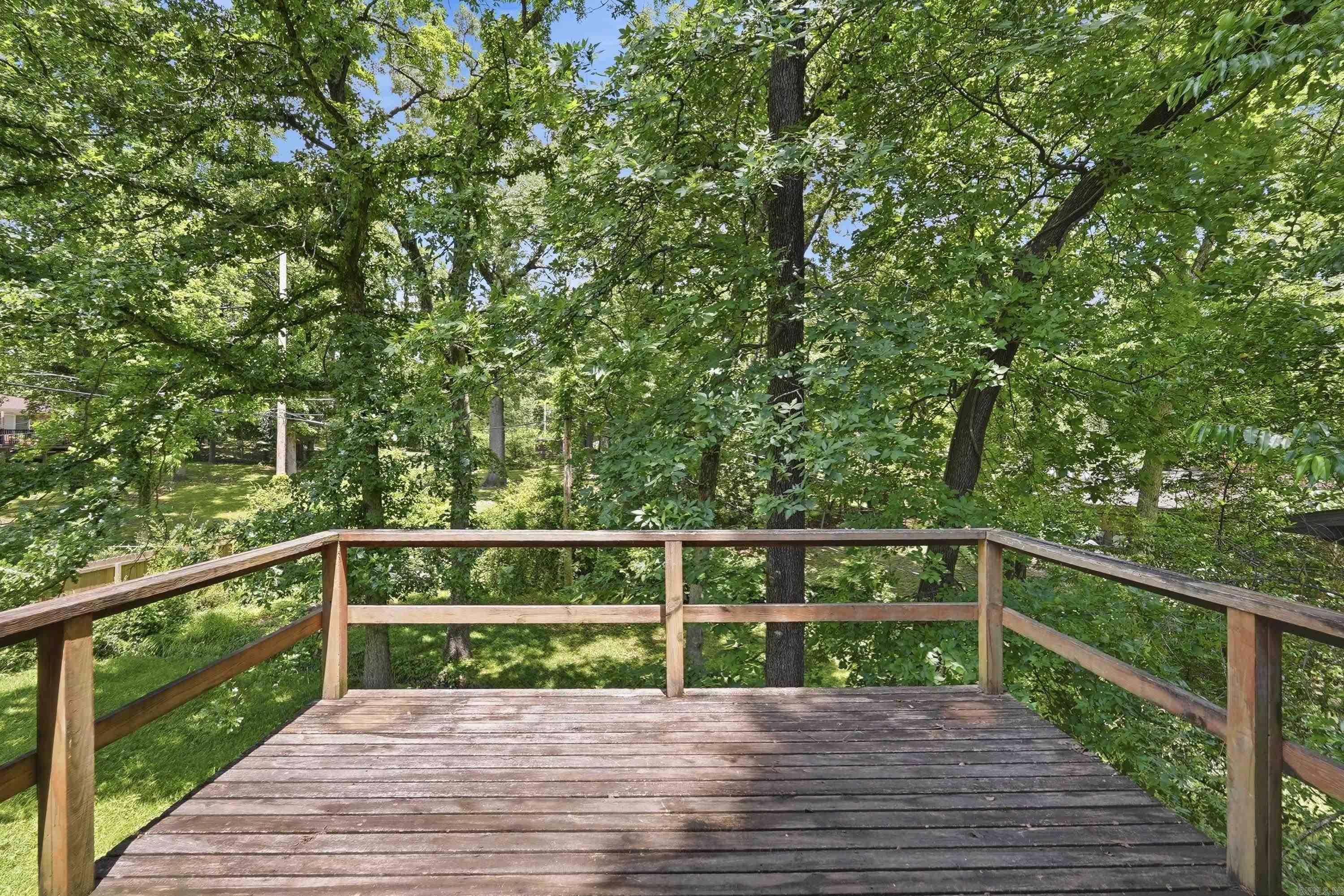 1611 Grove Hill Road