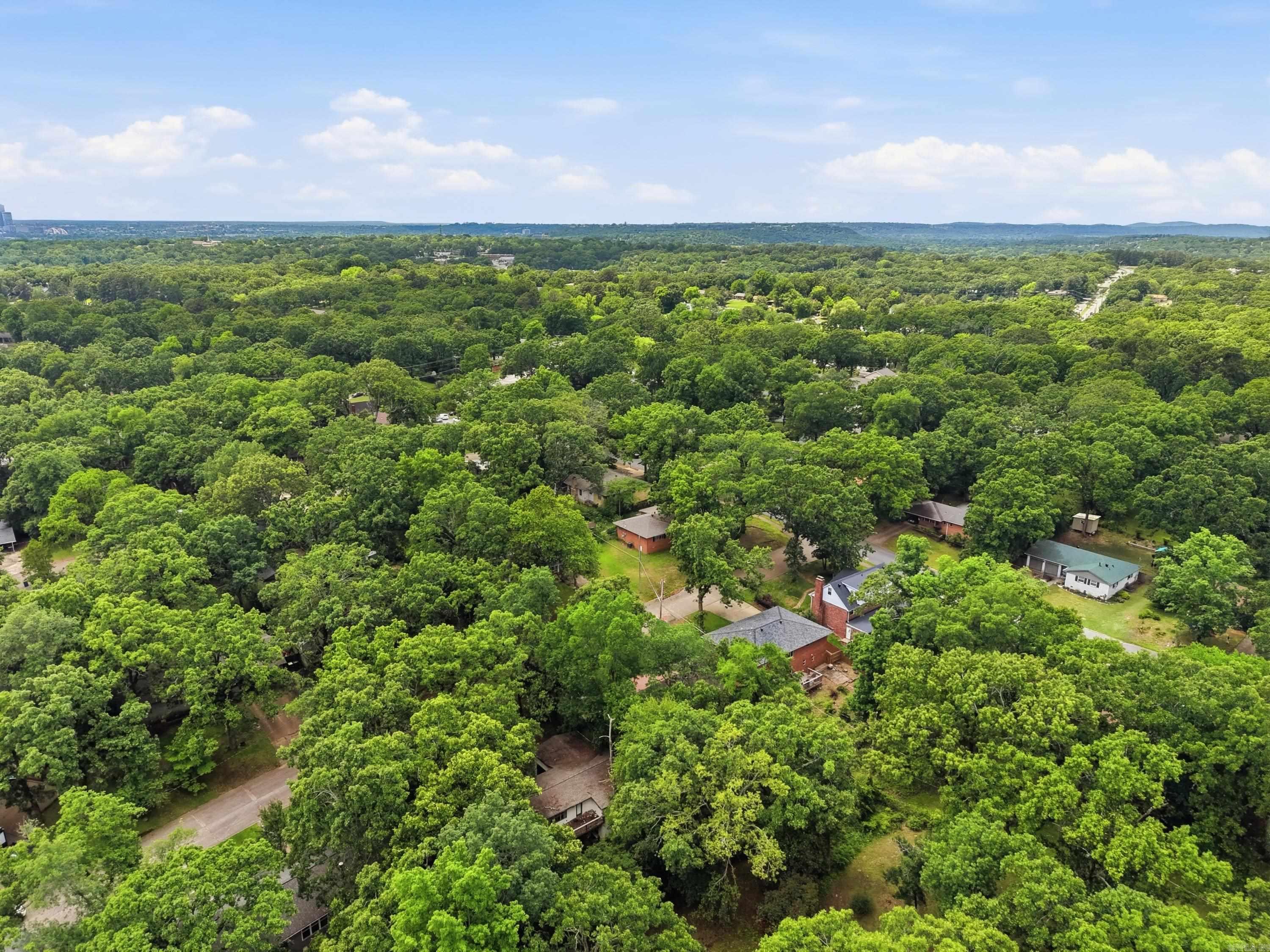 1611 Grove Hill Road