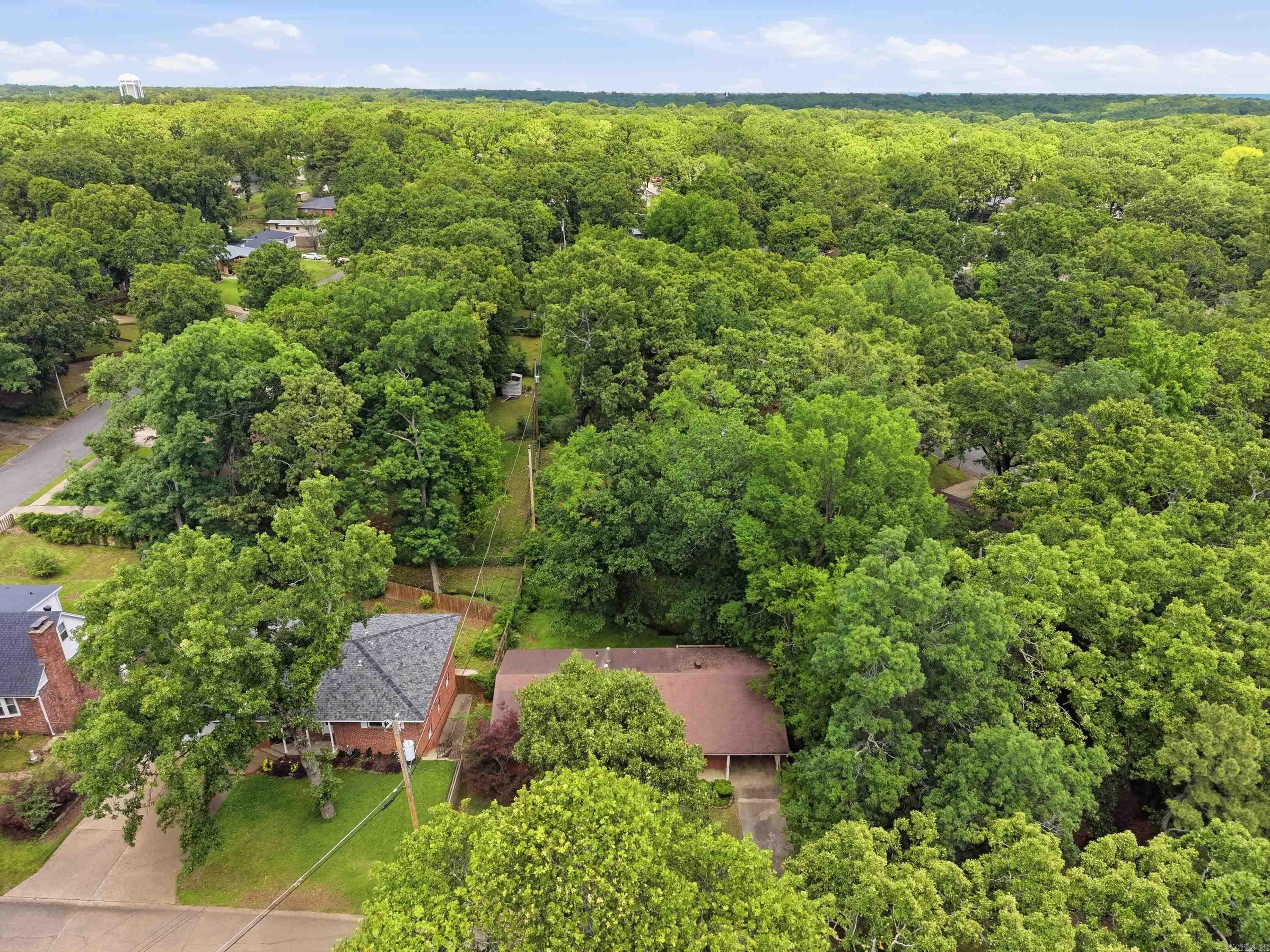 1611 Grove Hill Road
