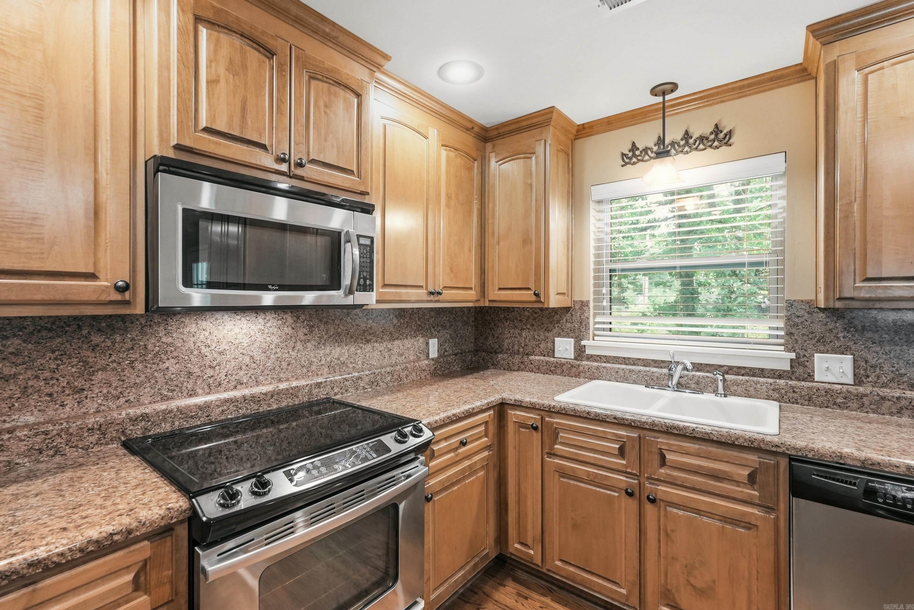 1611 Grove Hill Road