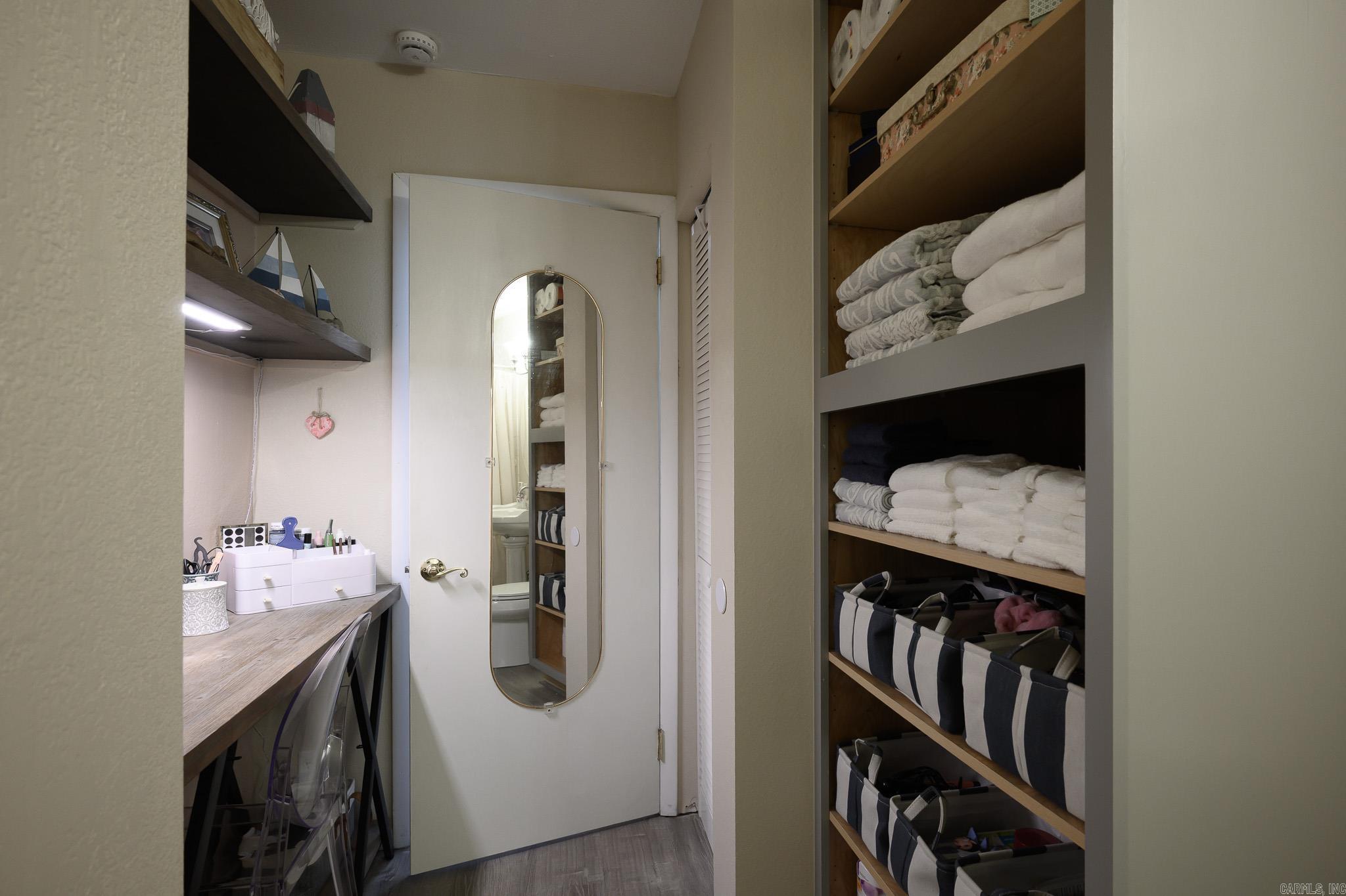 253 Polk Road 89