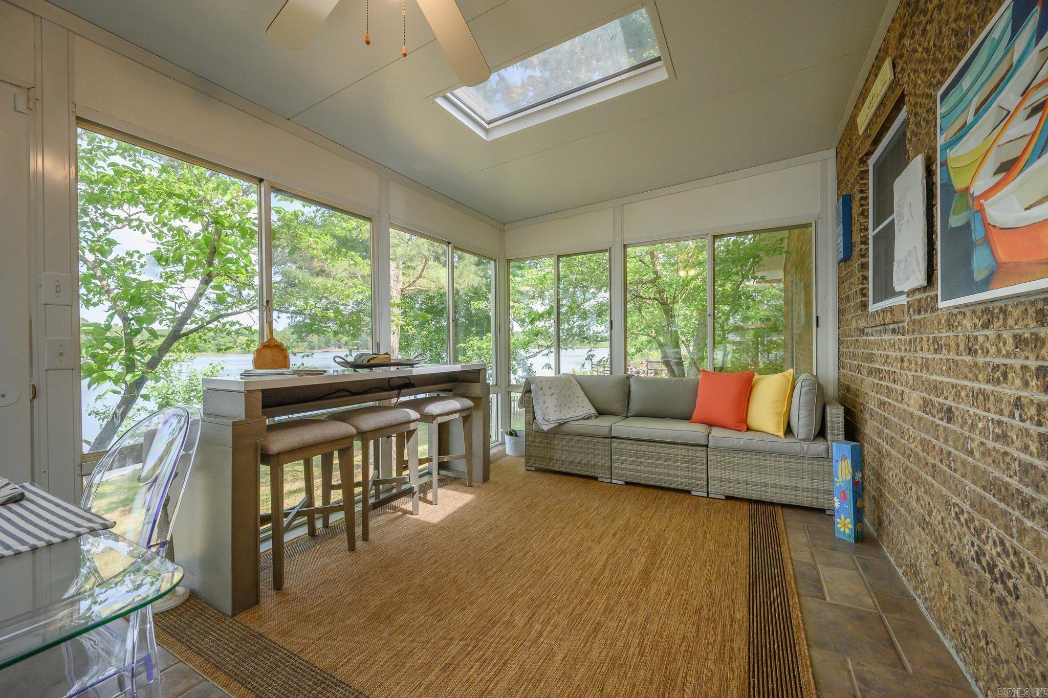 253 Polk Road 89