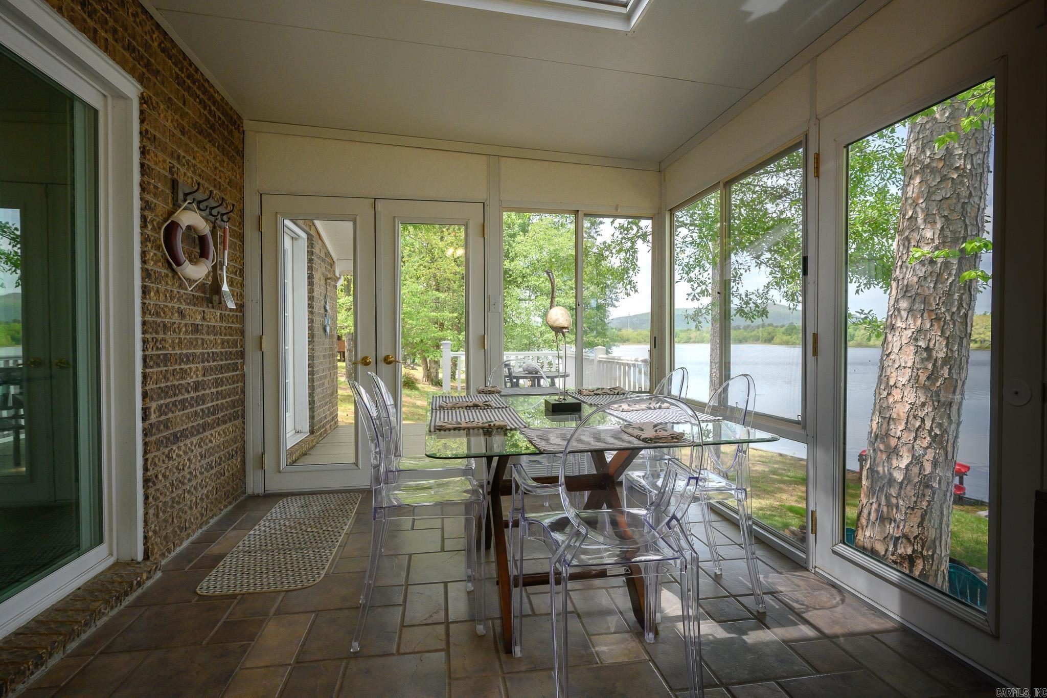 253 Polk Road 89