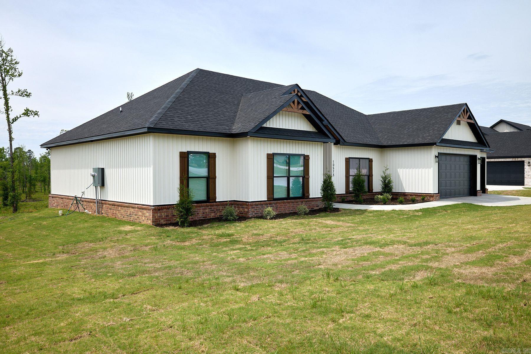 10573 W Miller Sardis Road