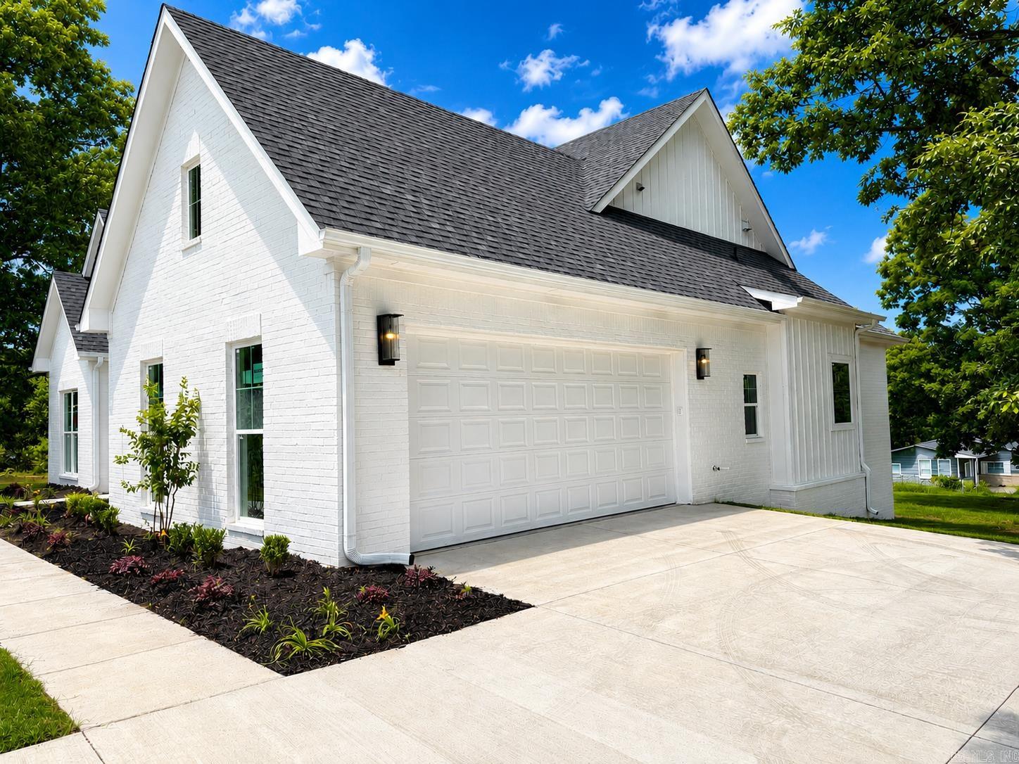 221 E Justice Rd.