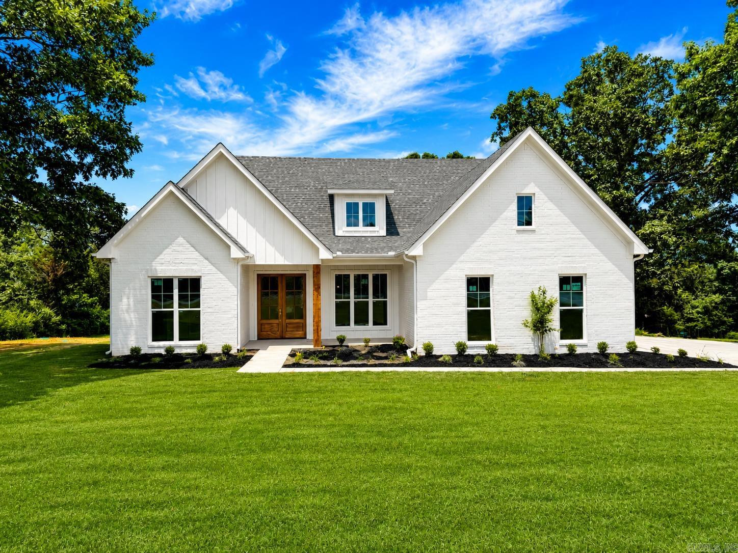 221 E Justice Rd.