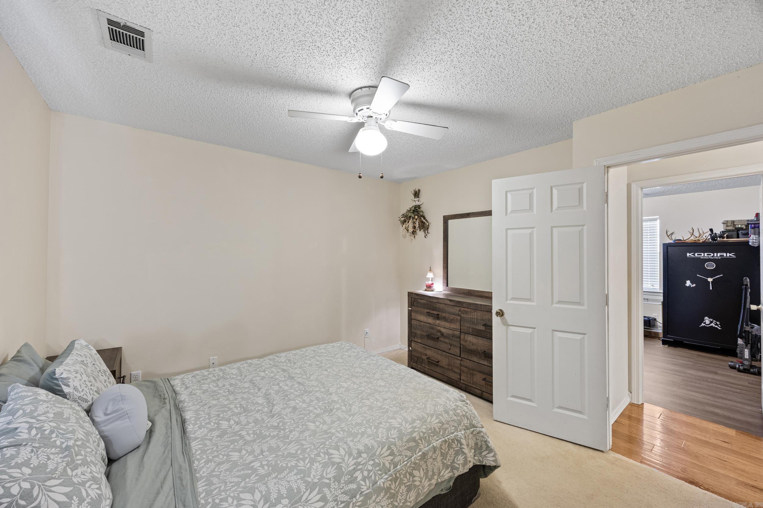 80 Kaeli Cove