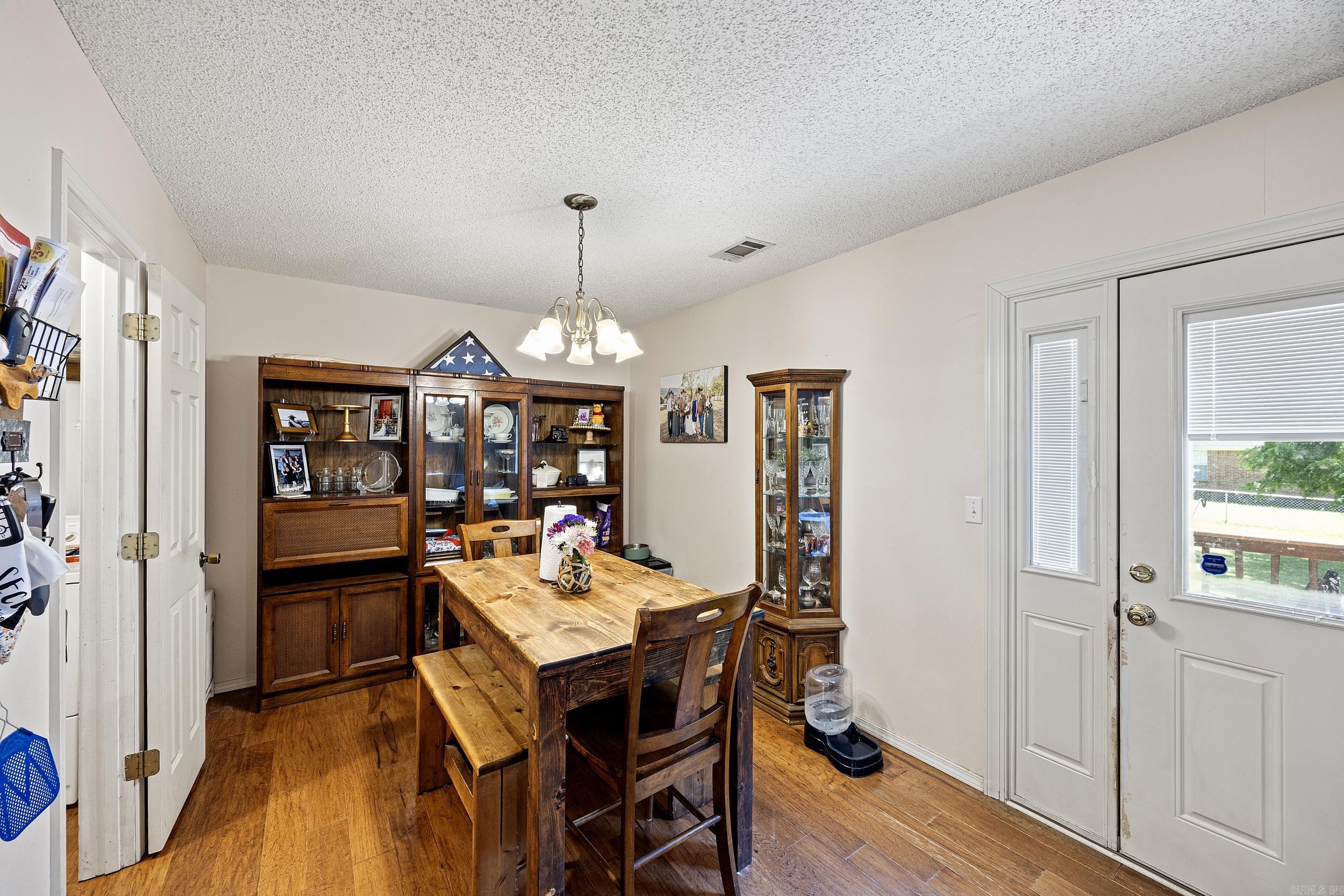 80 Kaeli Cove