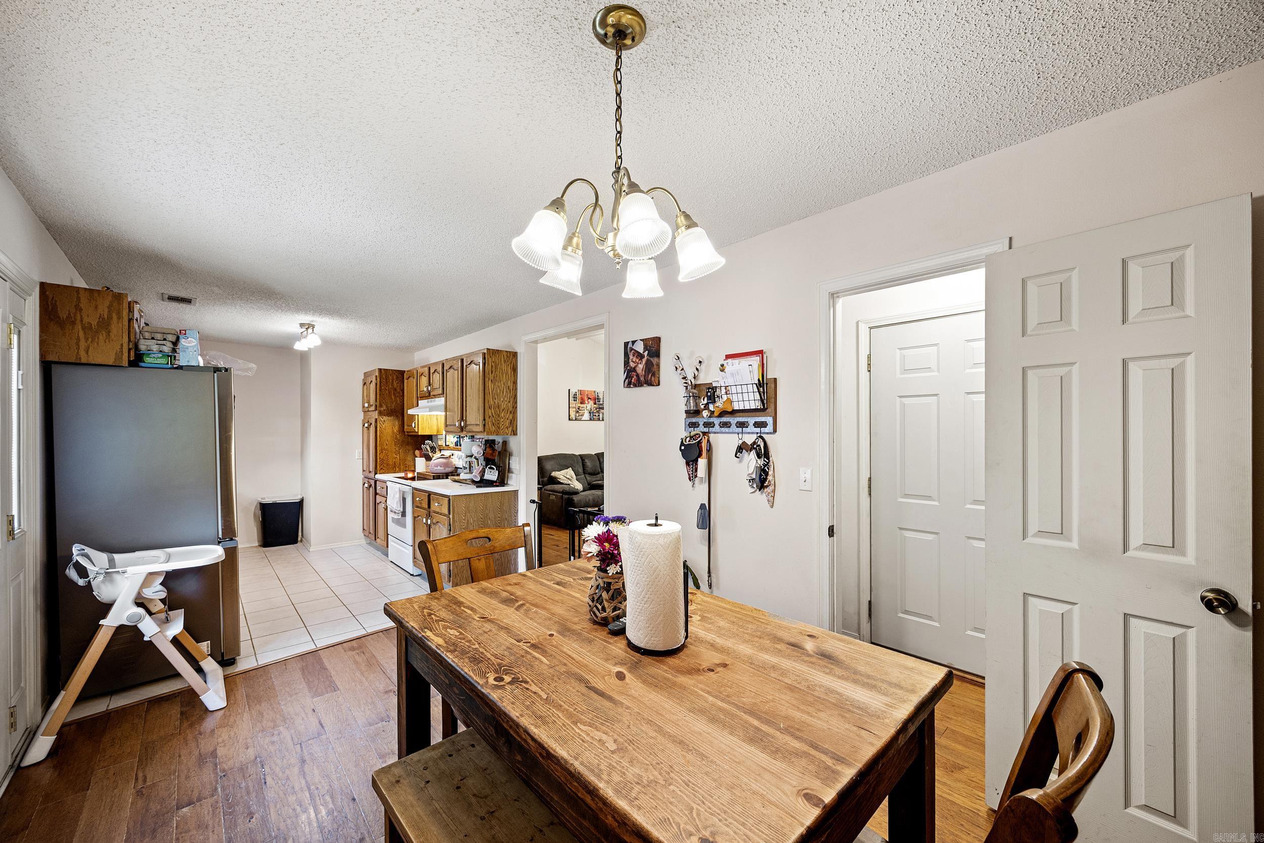 80 Kaeli Cove