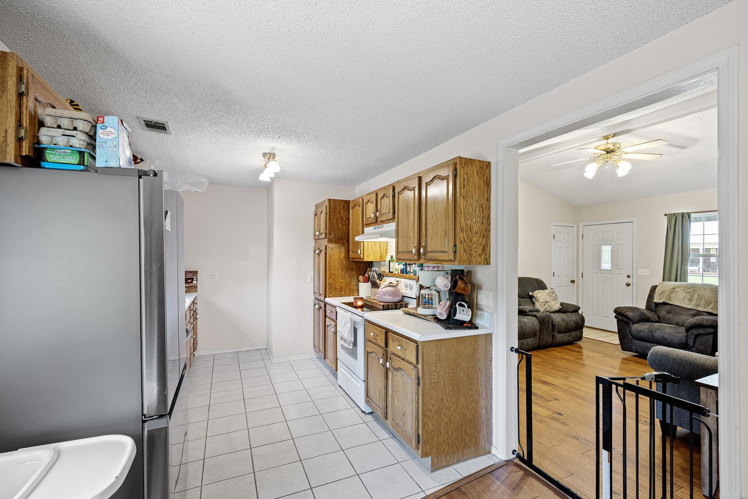 80 Kaeli Cove