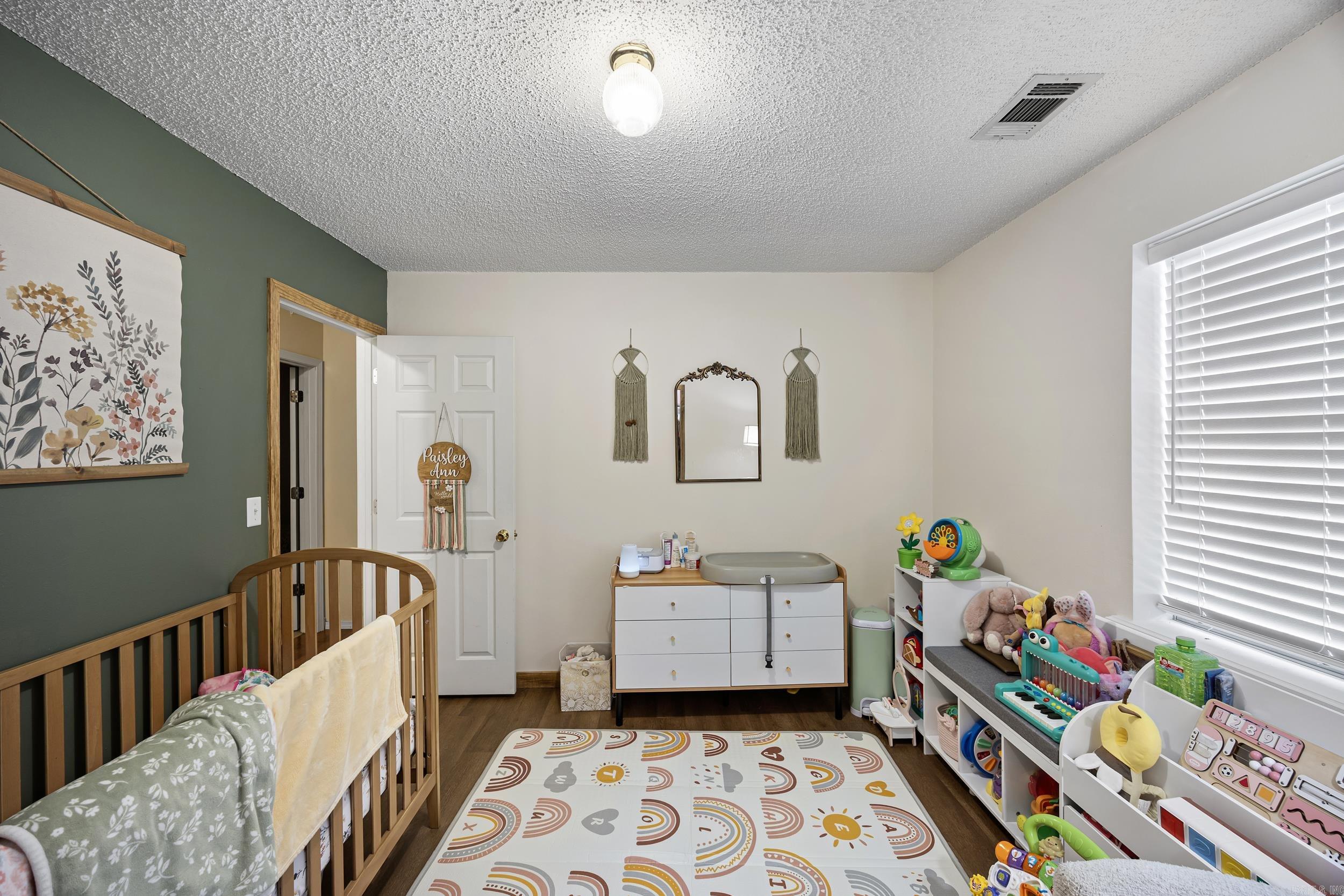 80 Kaeli Cove