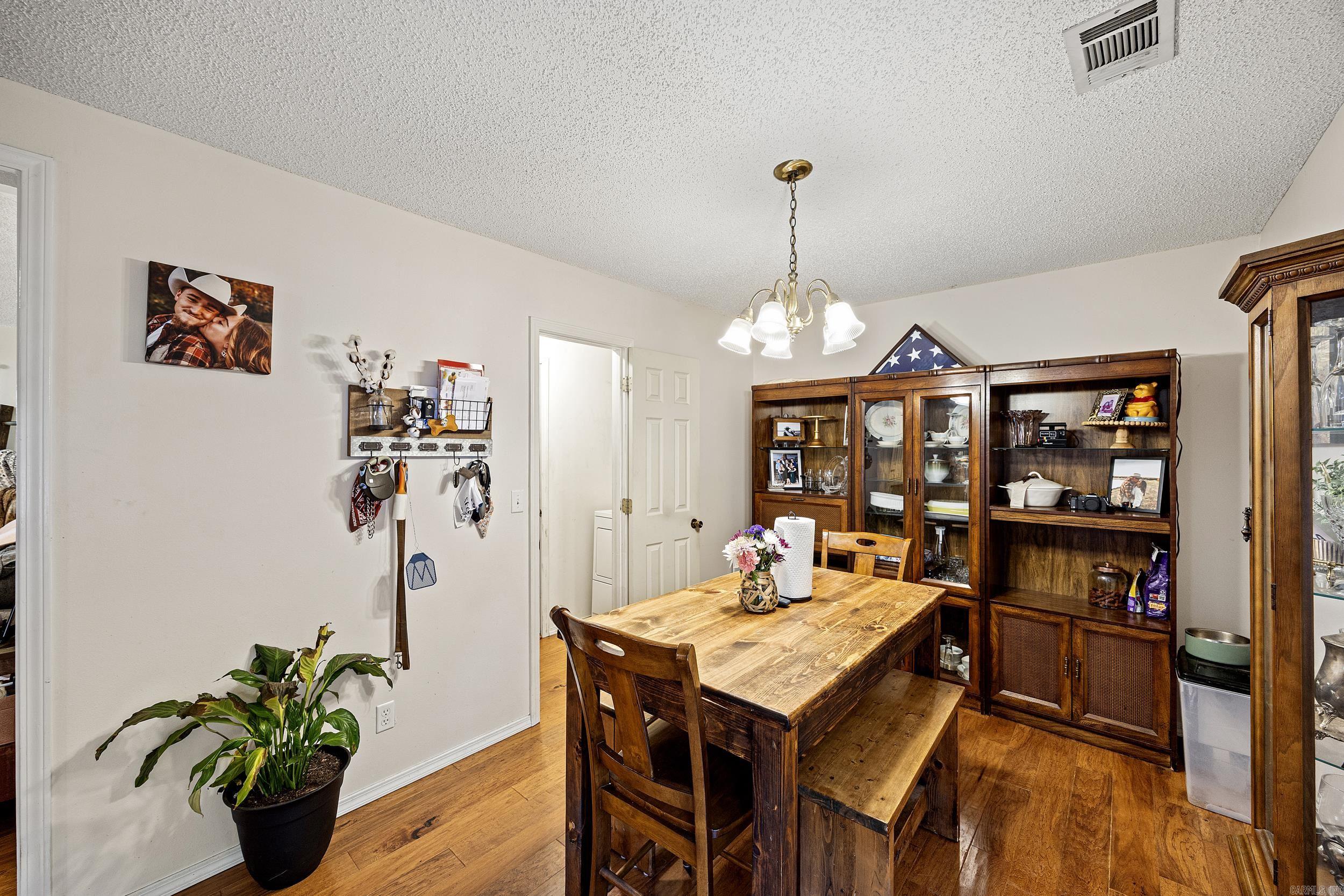 80 Kaeli Cove