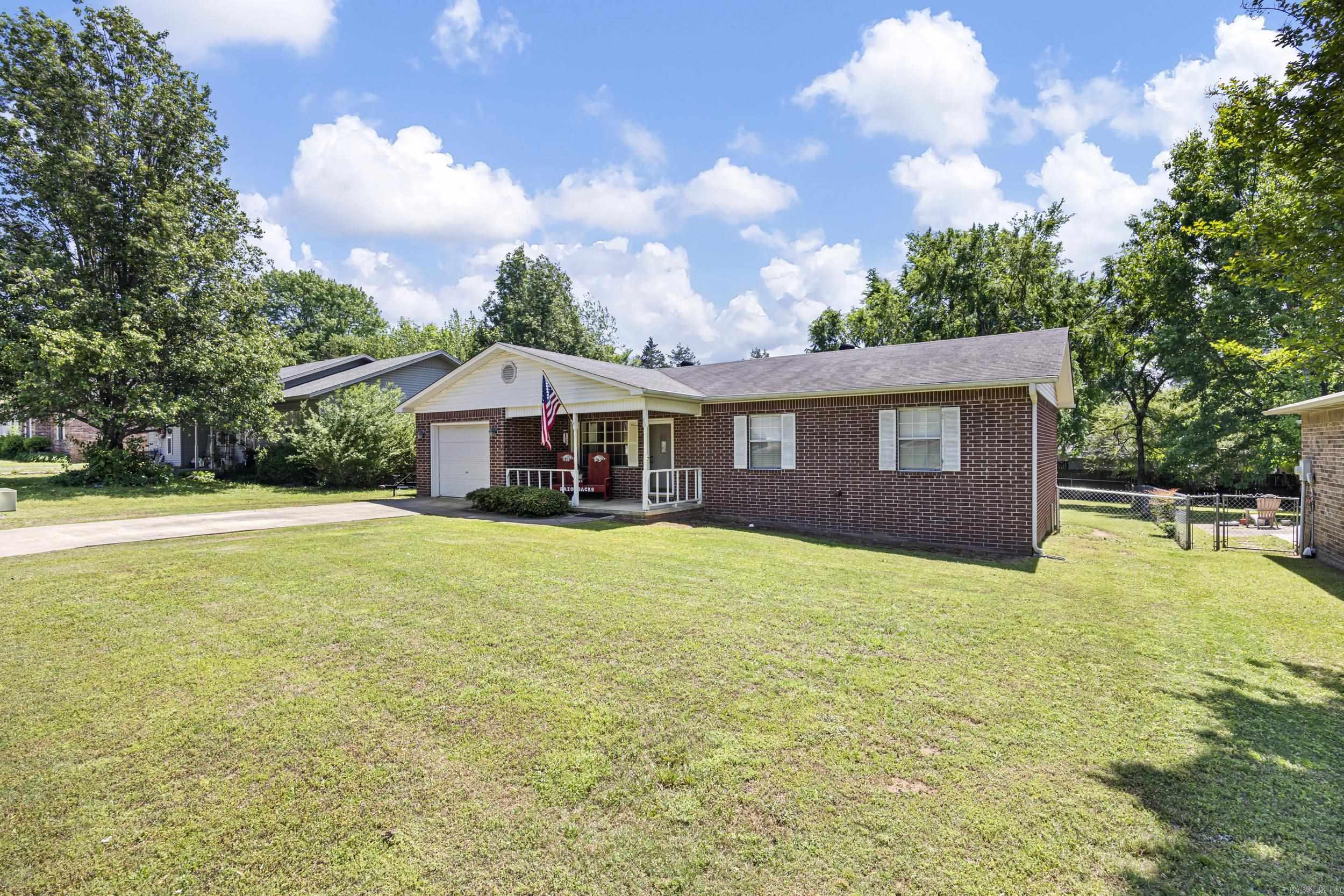 80 Kaeli Cove