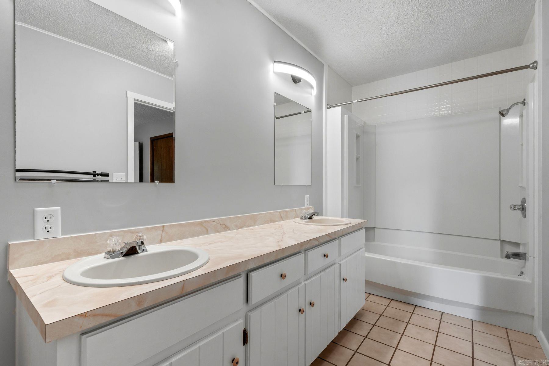 212 Veranda Trail