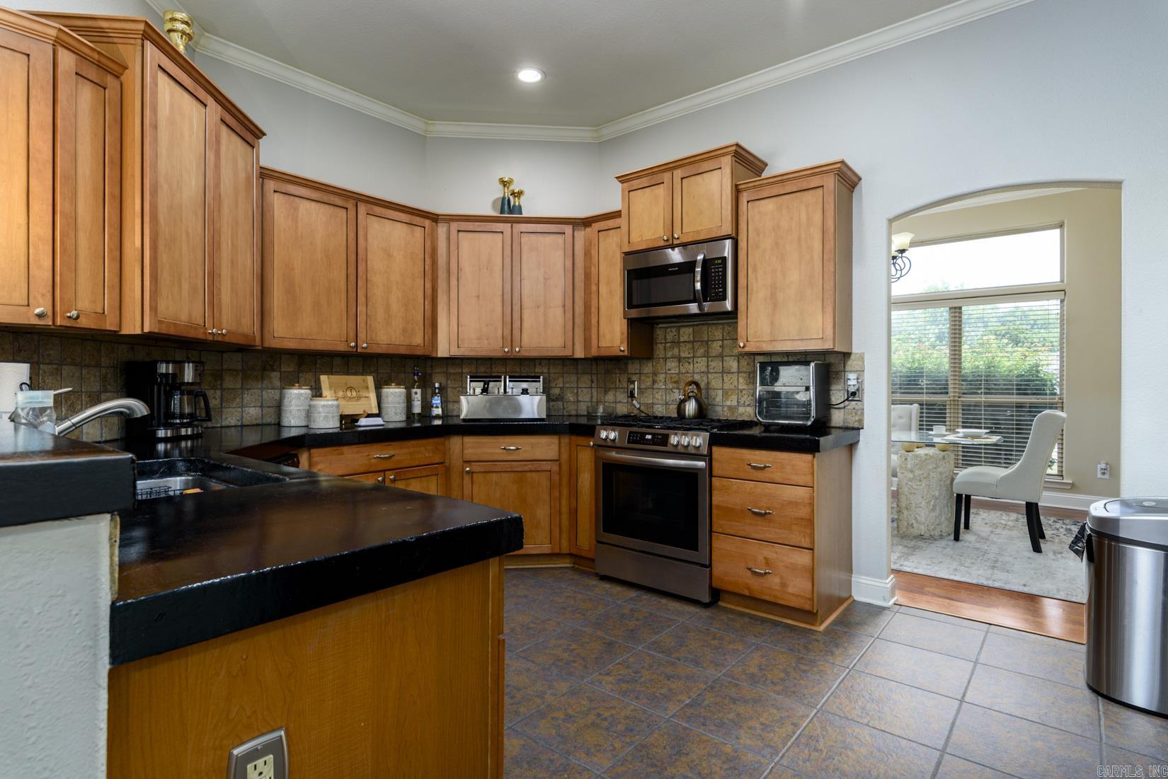 41 Oakbrooke Drive