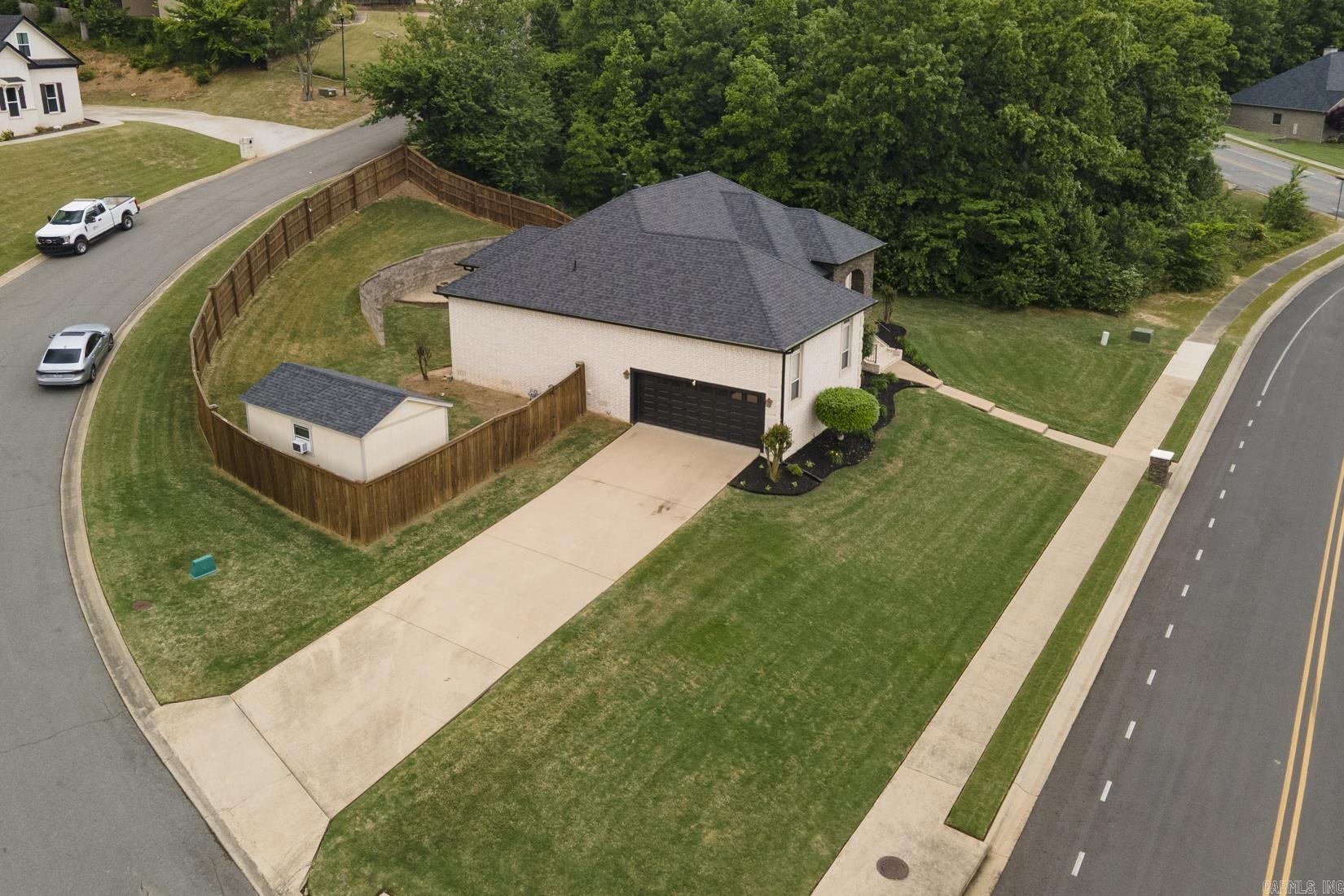 41 Oakbrooke Drive
