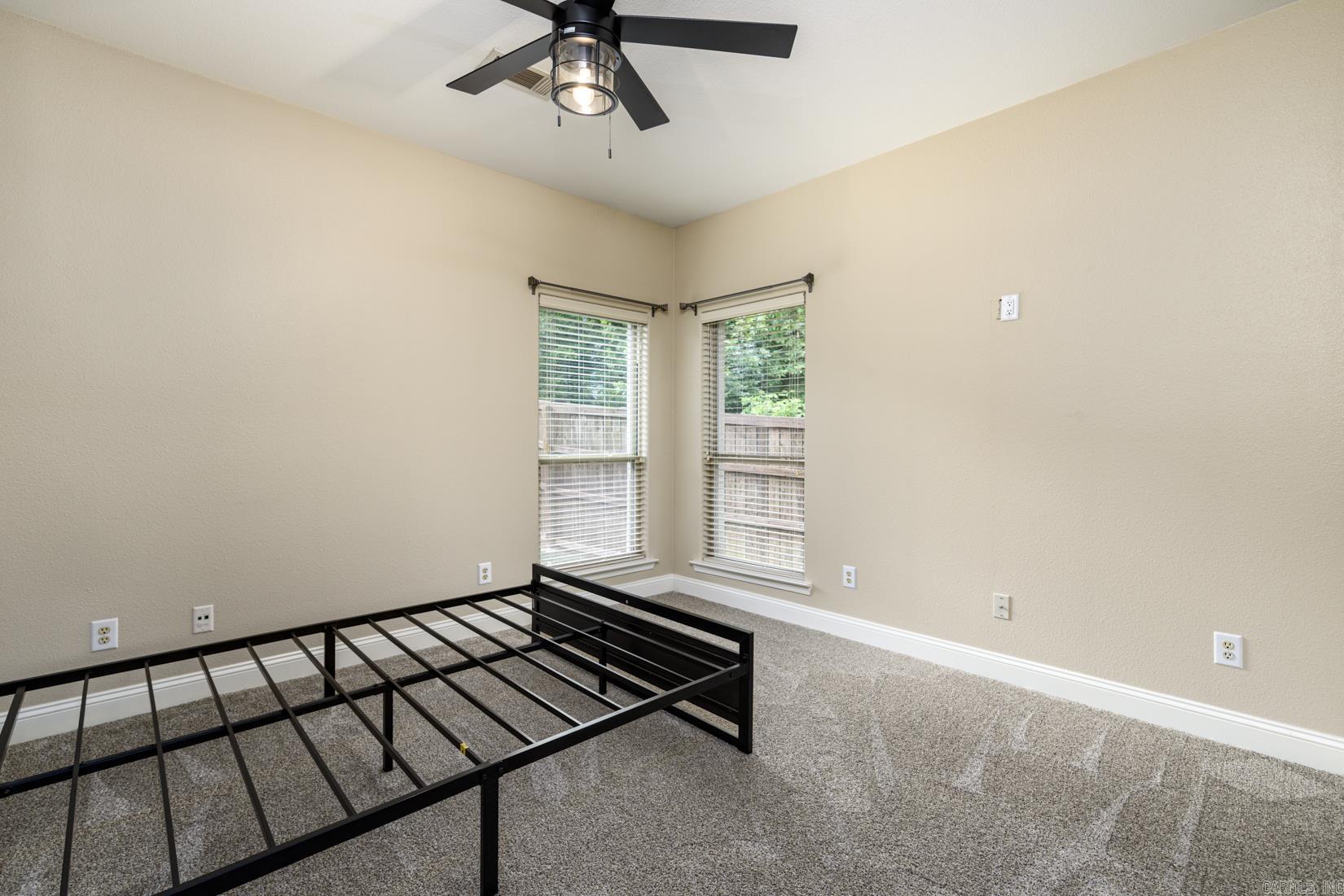 41 Oakbrooke Drive