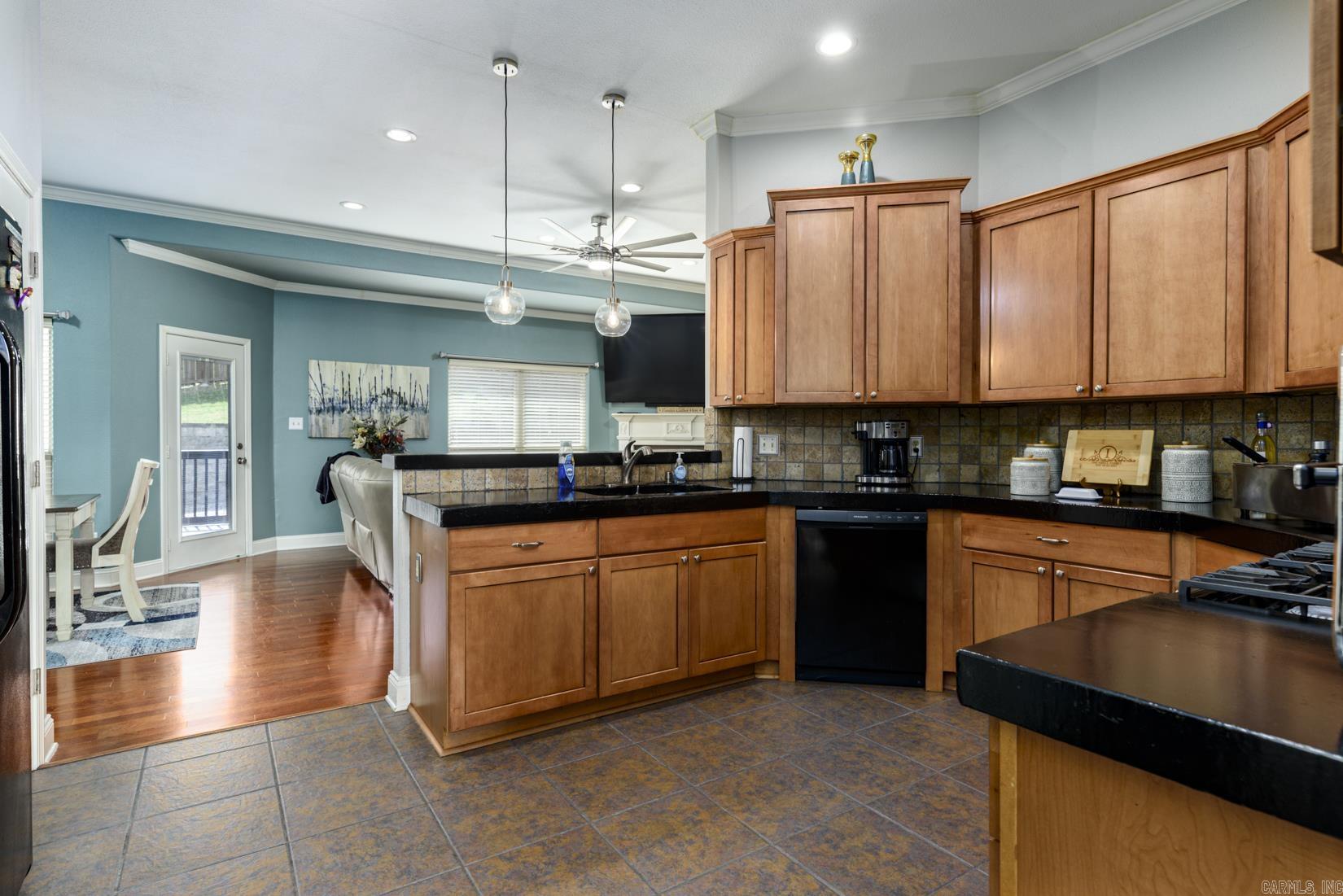 41 Oakbrooke Drive