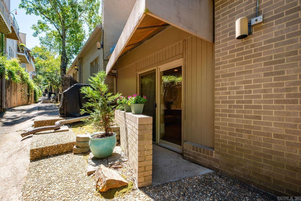 3901 Cedar Hill #23 Road