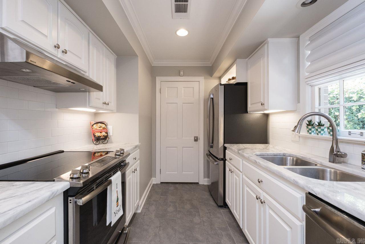 3901 Cedar Hill #23 Road