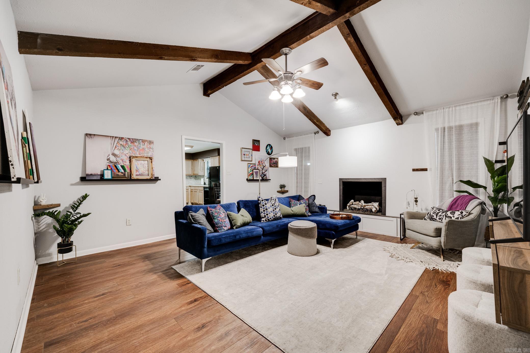 3 Hawthorne