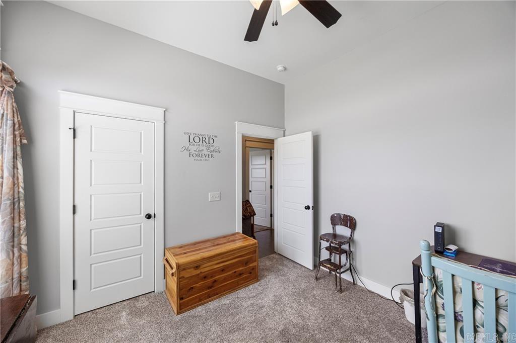 325 Crestwood Lane