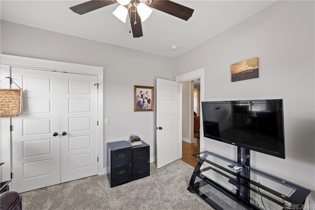 325 Crestwood Lane