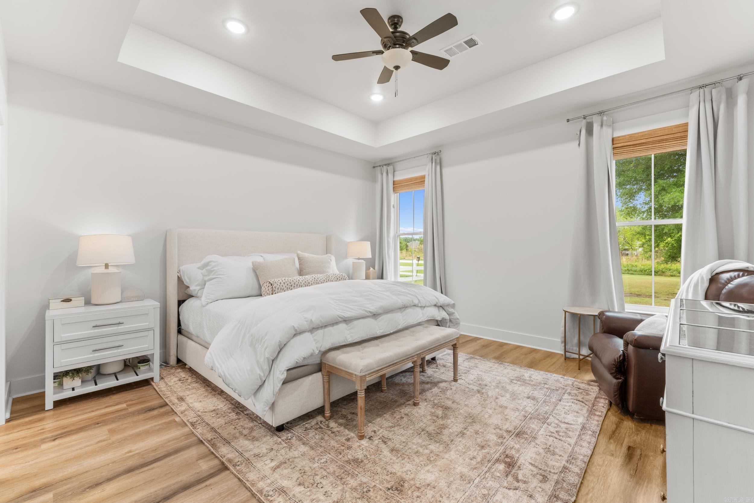 11 River Circle