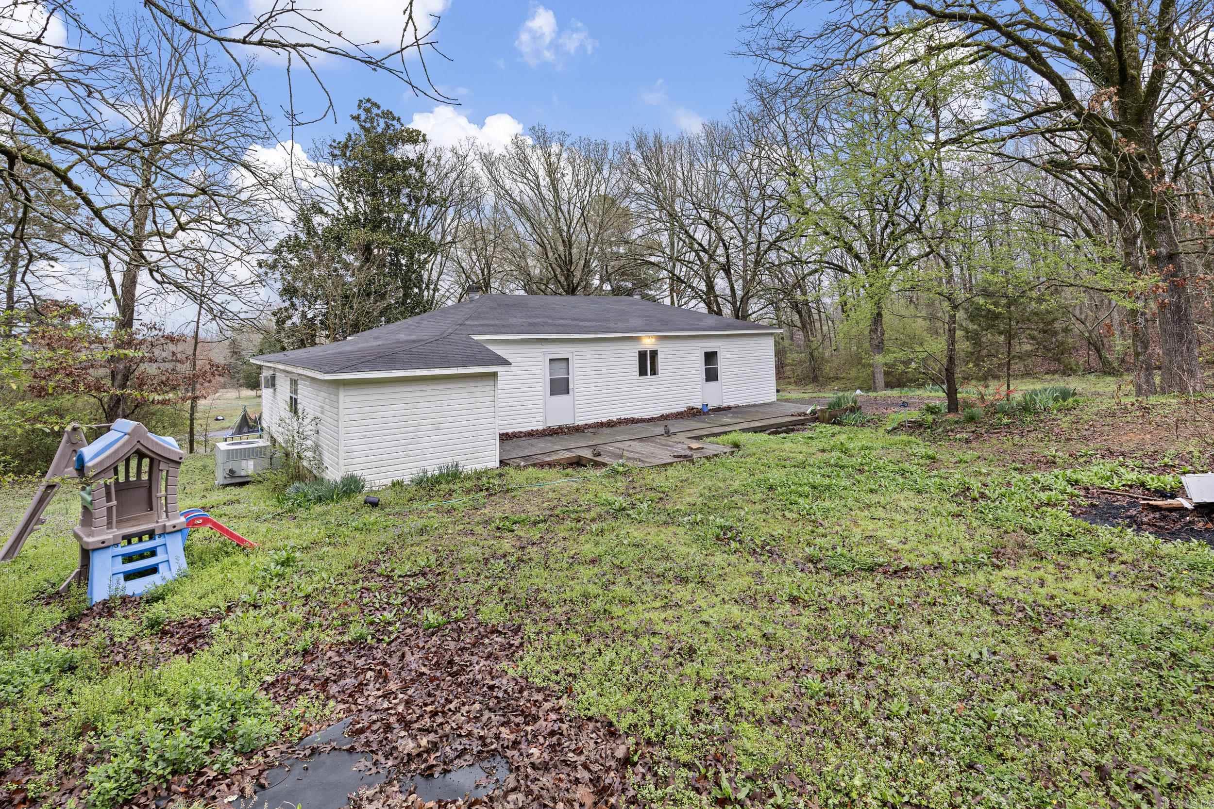 1068 County Road 2035