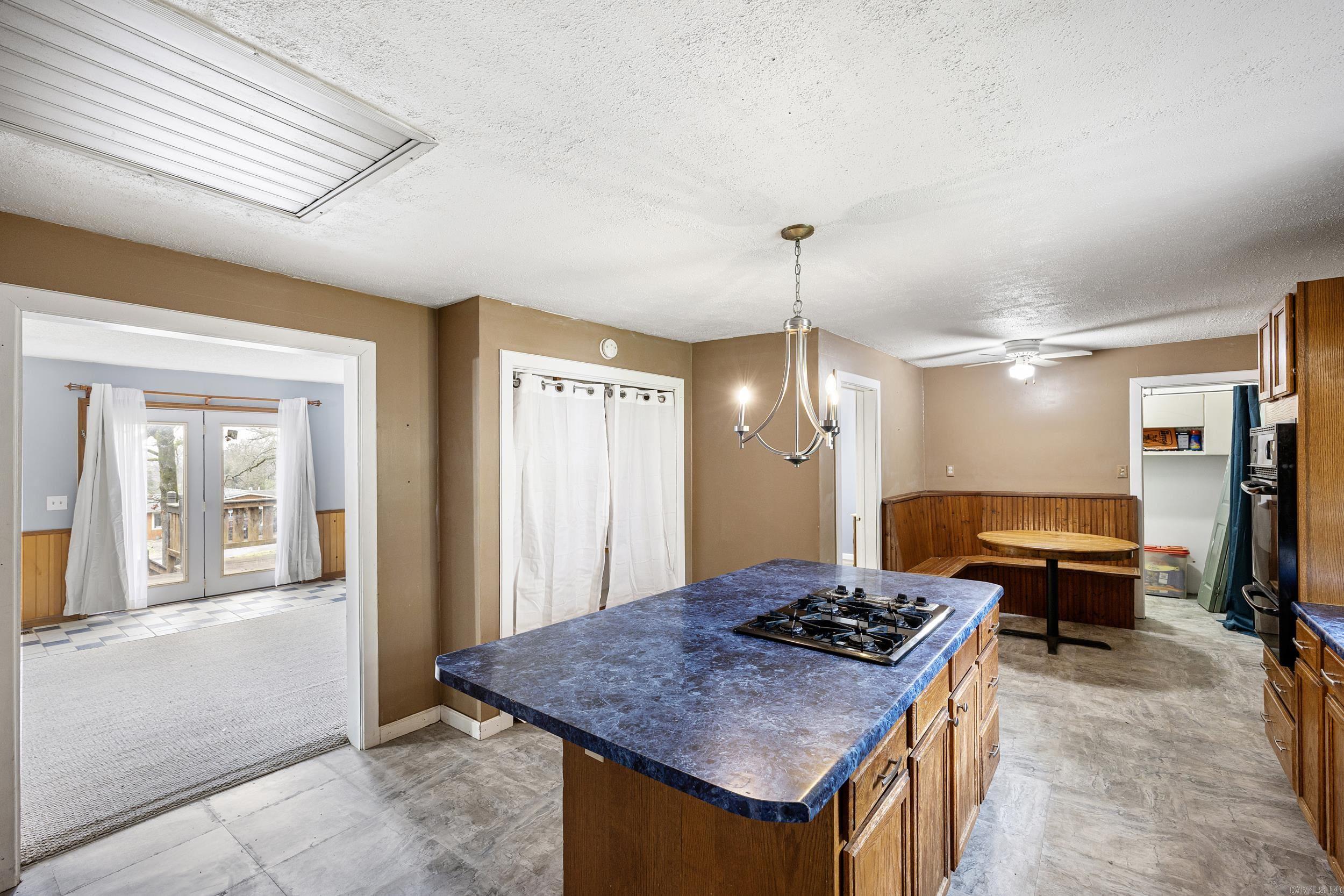 1068 County Road 2035
