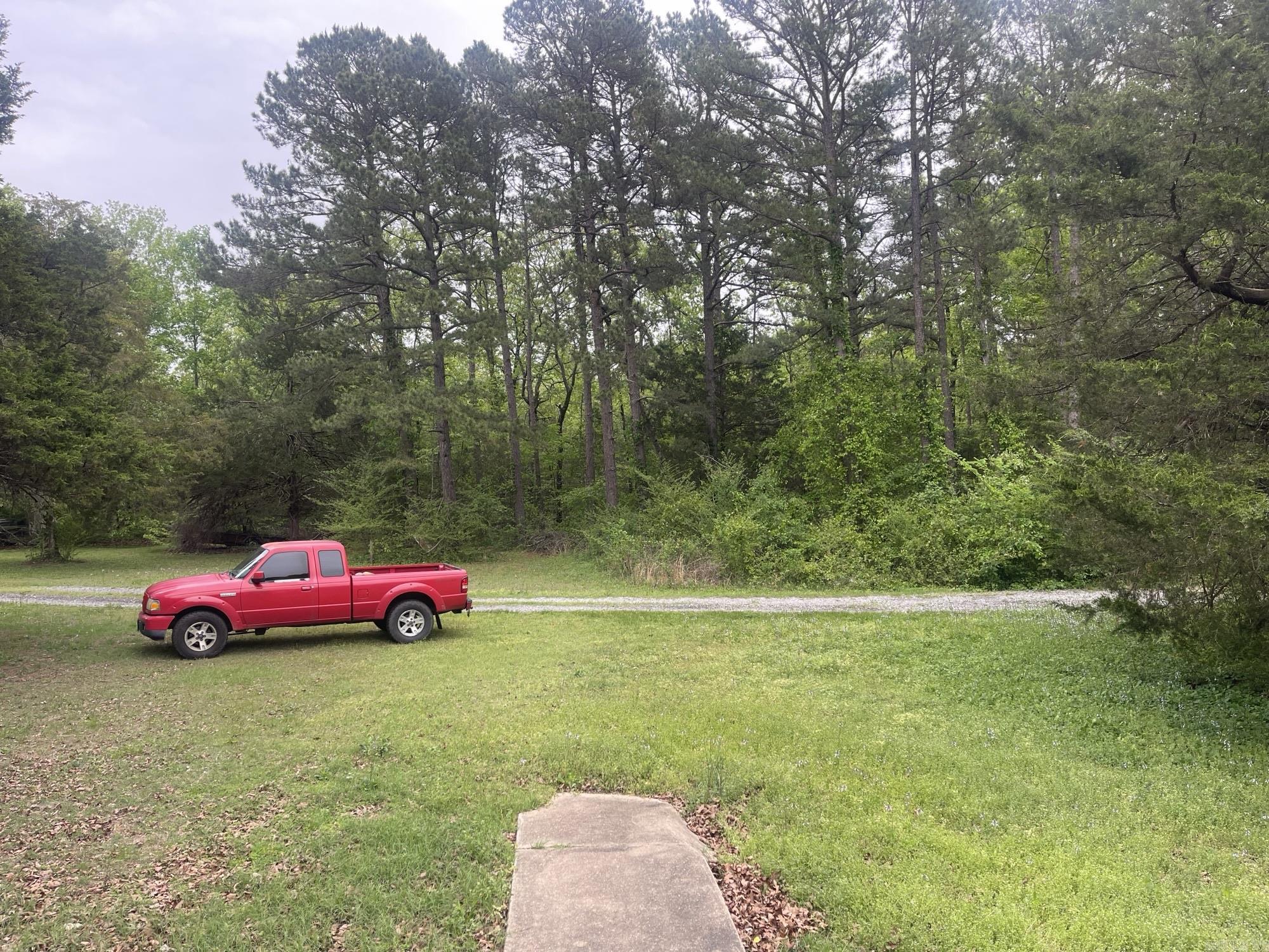 3076 Greers Ferry Rd