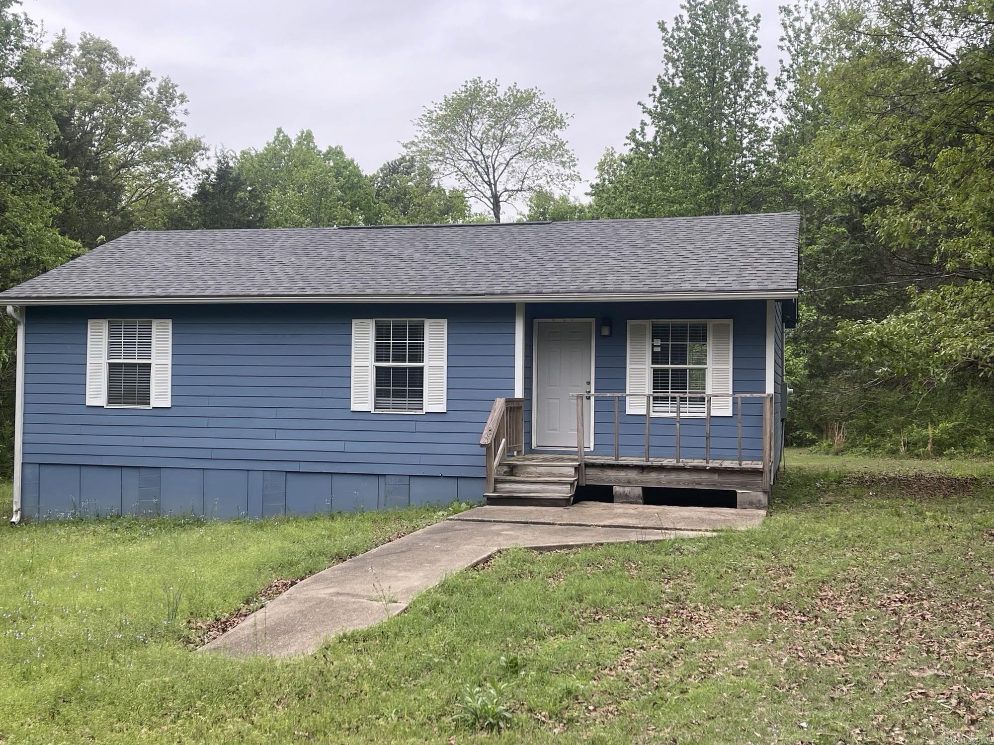 3076 Greers Ferry Rd